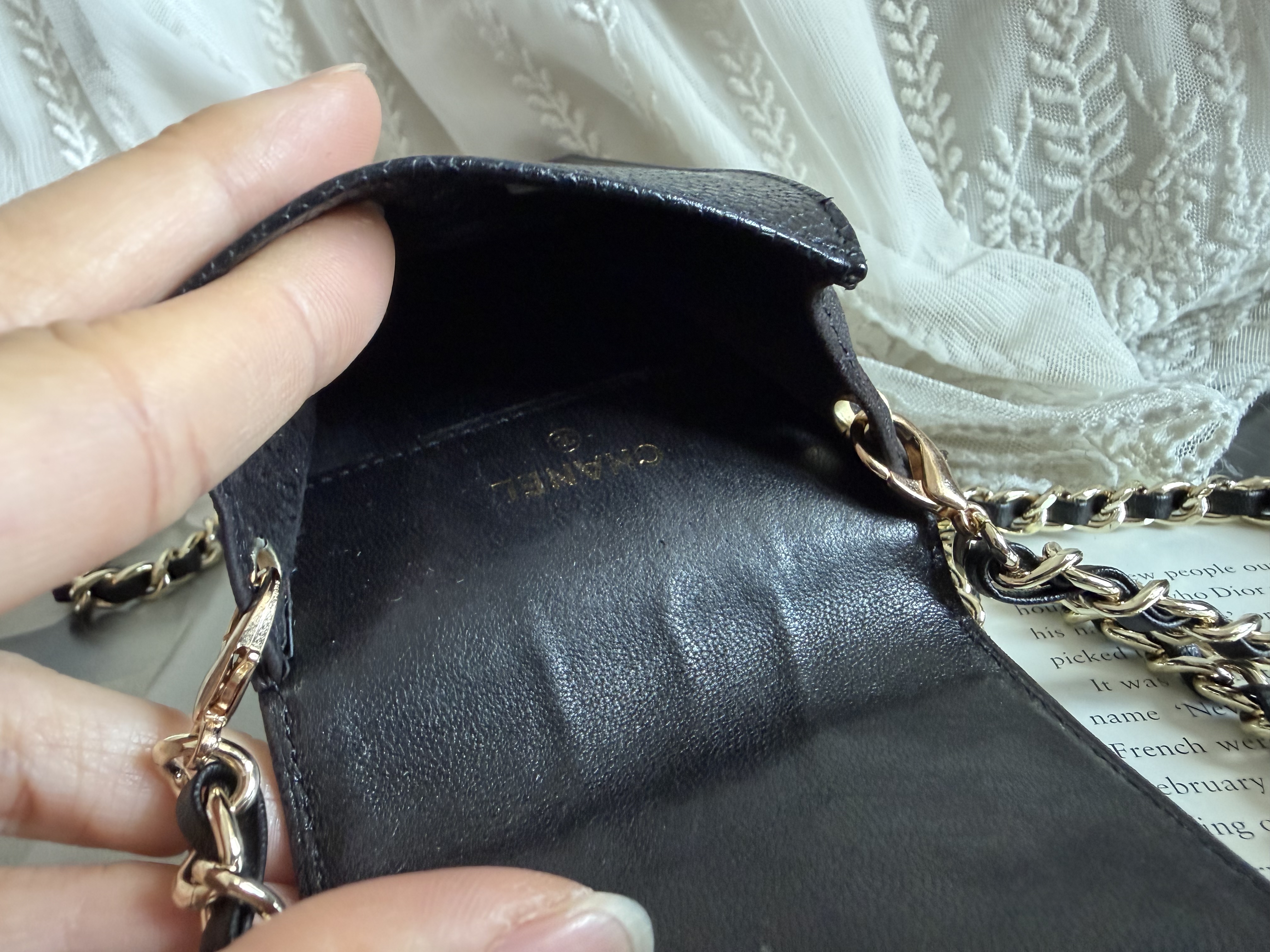 Vintage chanel black caviar leather phone holder sunglassess holder 