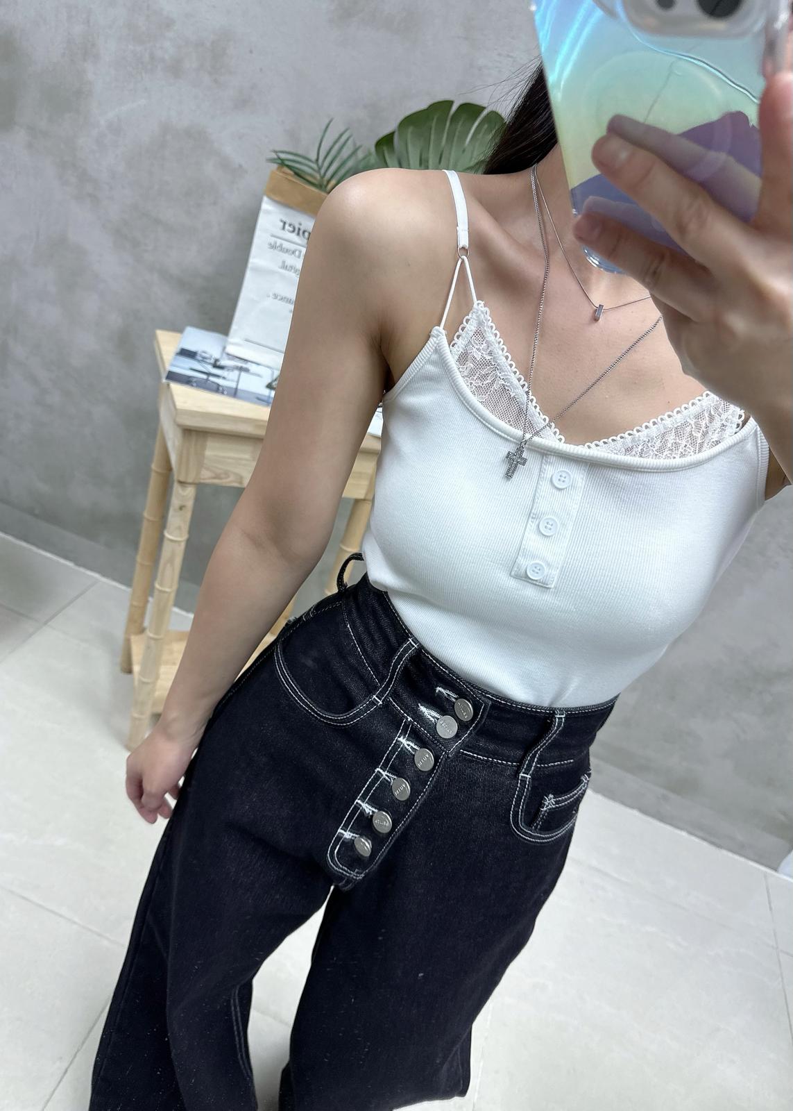 G14 喱士邊扣鈕Bra top