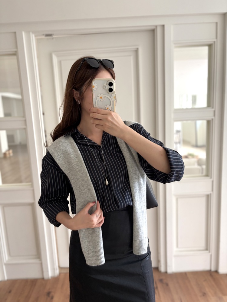 Striped Oversize Shirt (Navy)