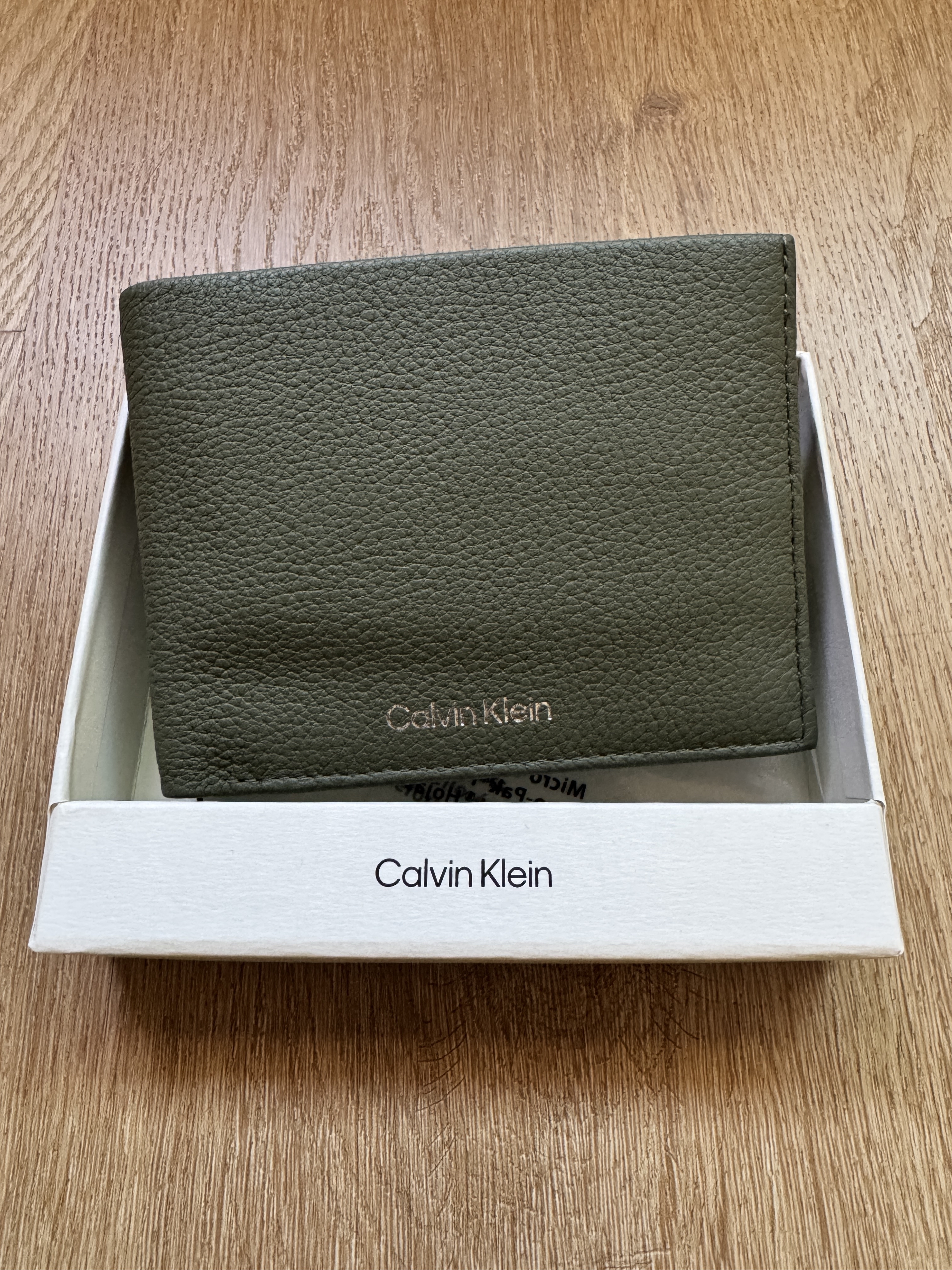 Calvin Klein綠色皮銀包 (香港現貨)
