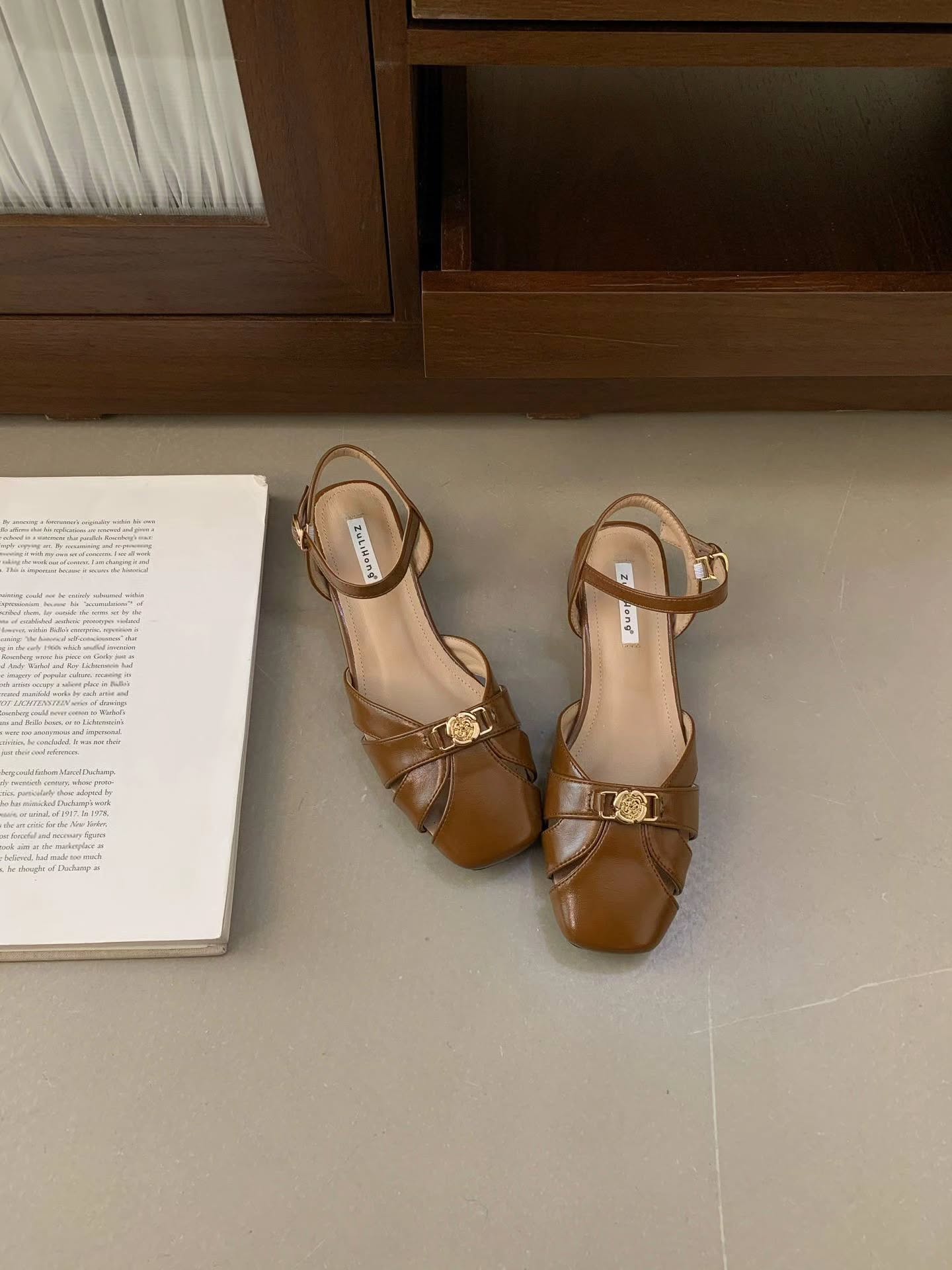 6018-47 法式复古方头凉鞋 🇨🇳