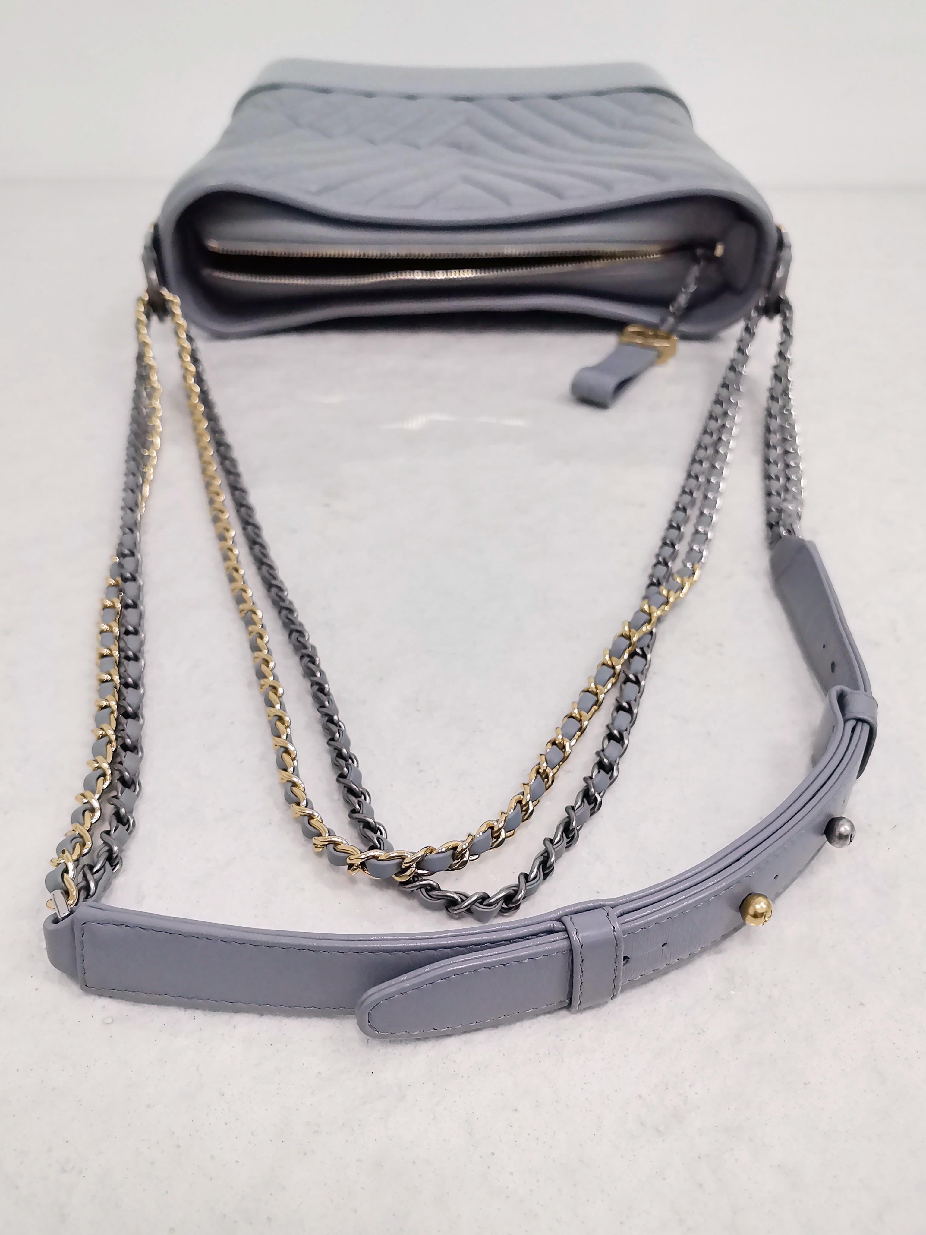 【預訂貨品】 鐳射29開🈶卡   CHANEL灰色流浪包