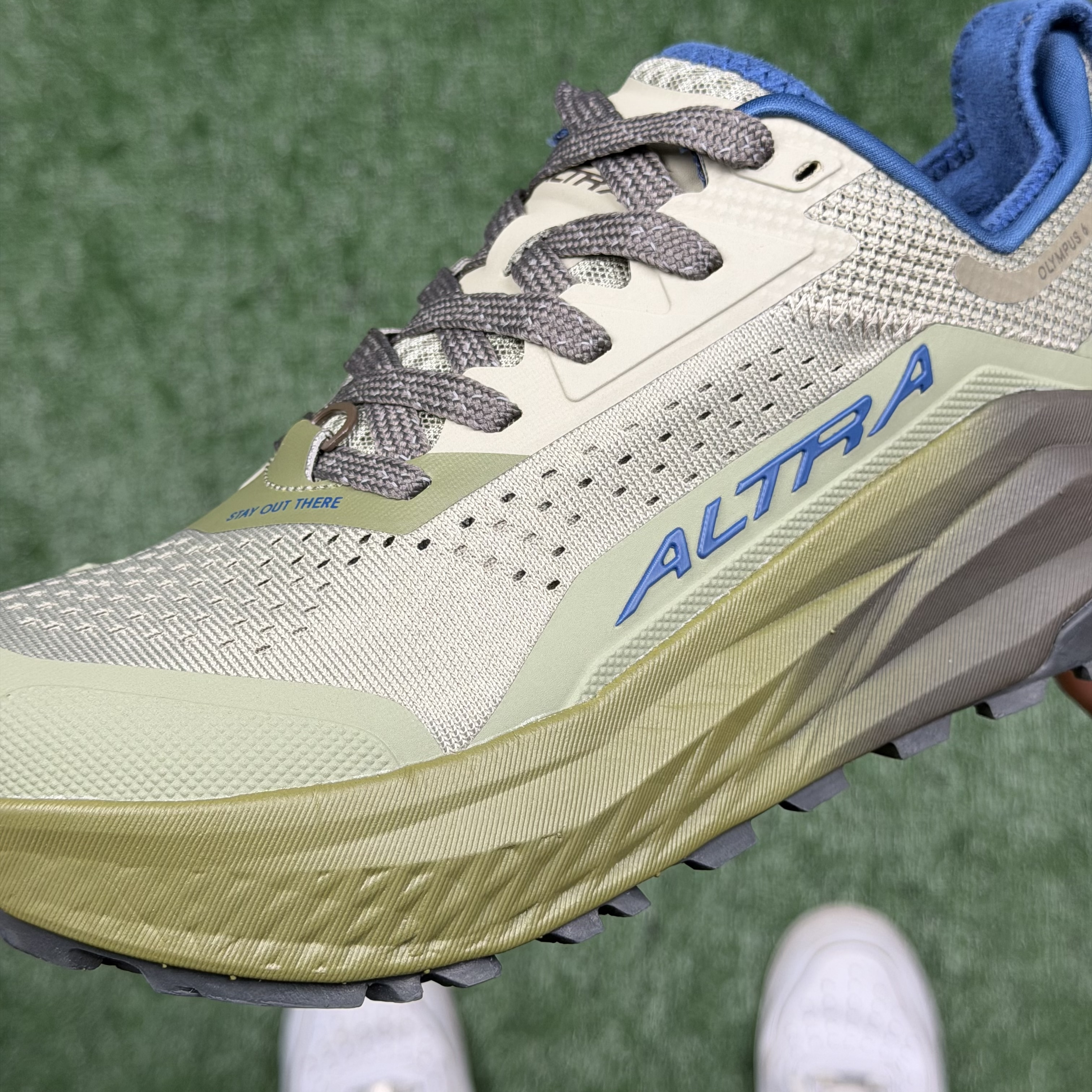 Altra Olympus 6 