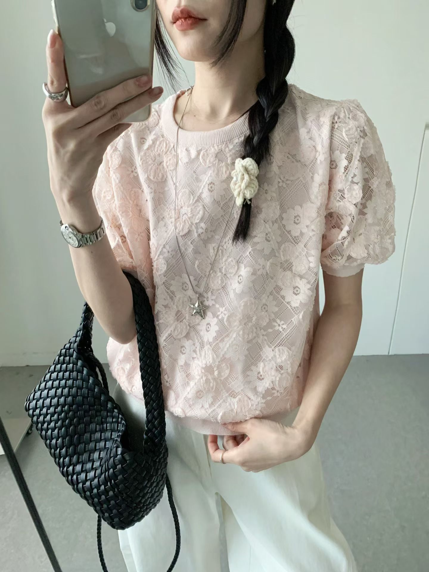 🌟高質立體花朵蕾絲上衣 (胸40~44寸 長22寸)