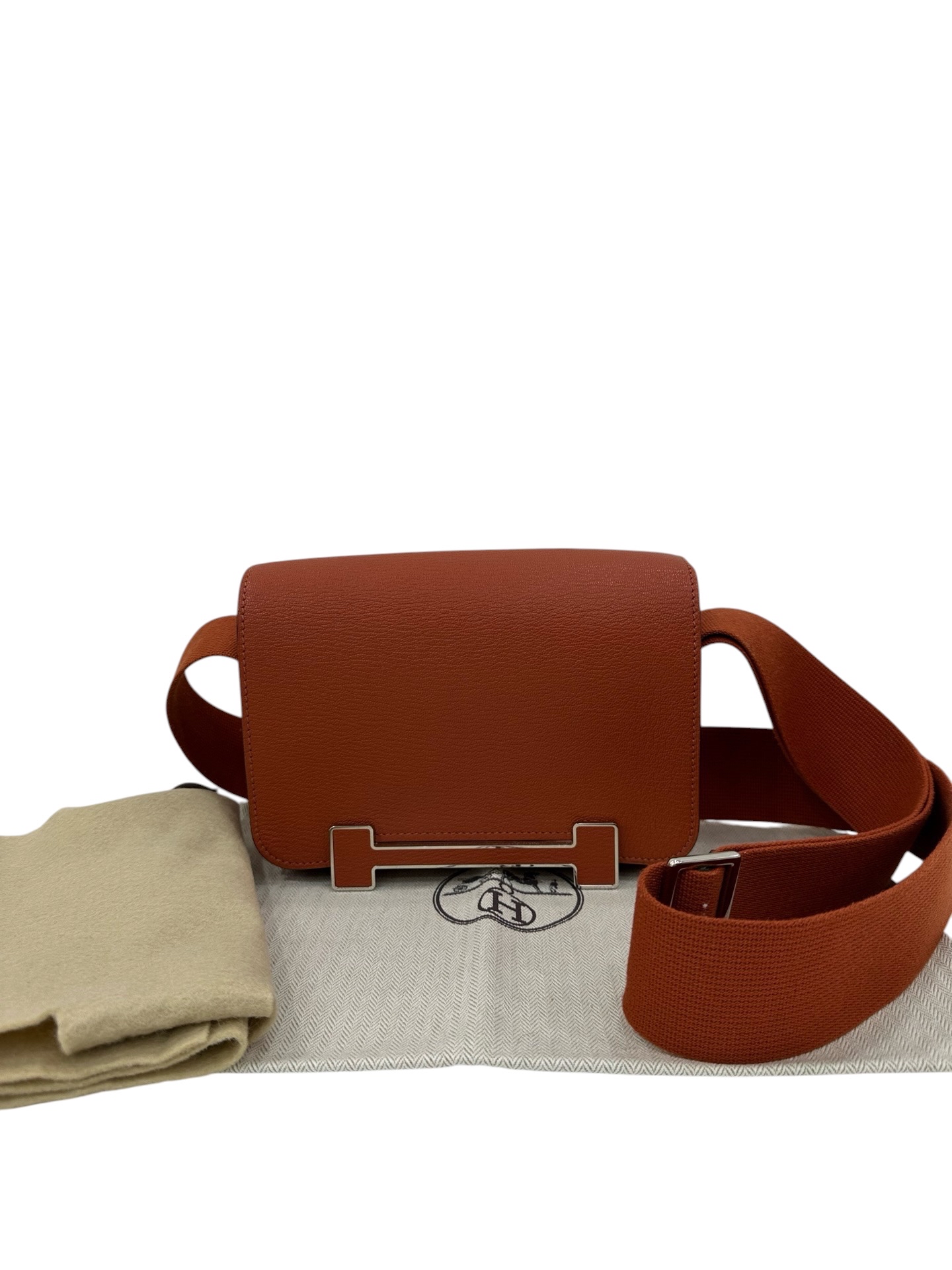 Pre-Owned HERMÉS 6C Geta Stamp U / Product Code: 062007