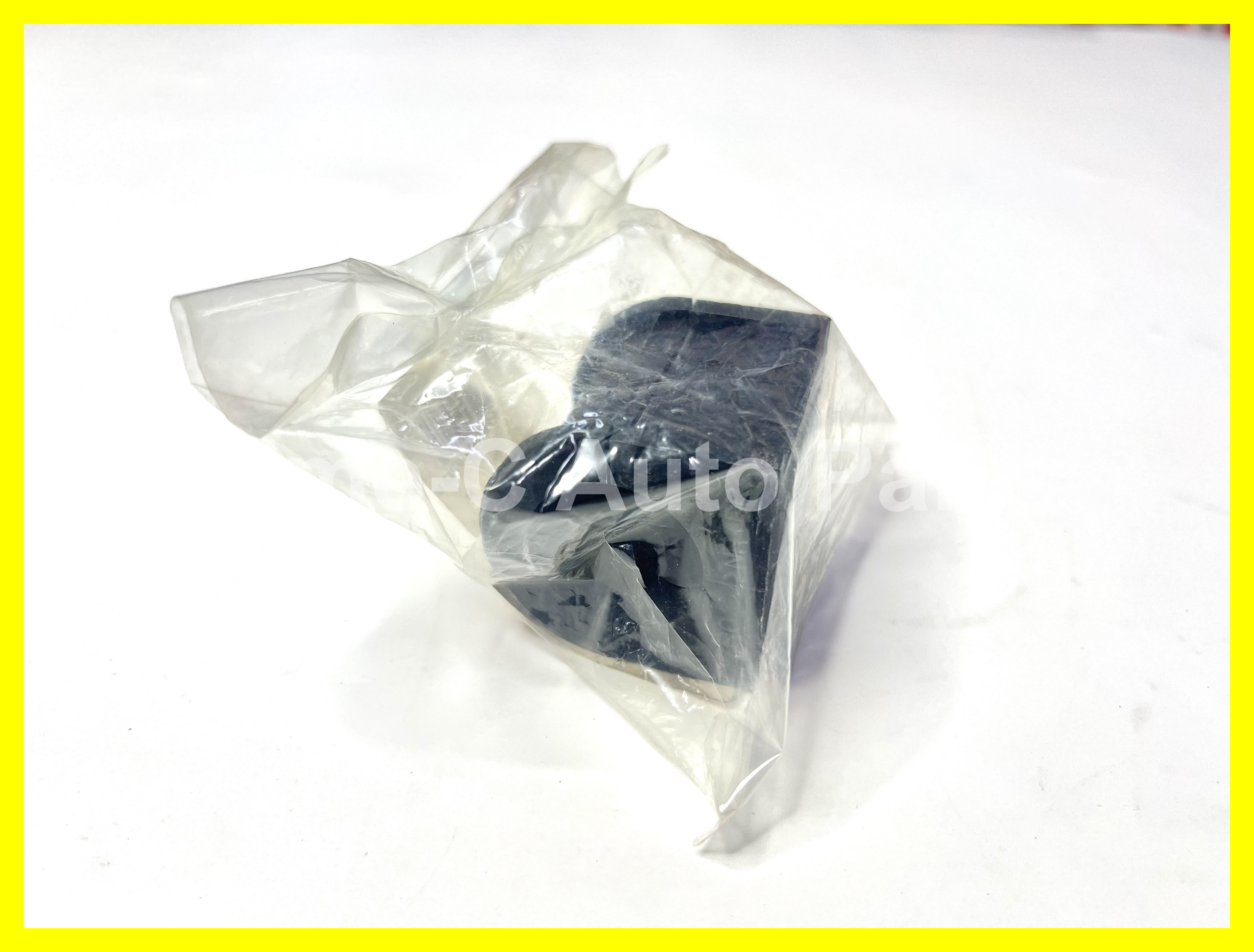蝦蘇膠 42412-77R00 - Suzuki Jimmy JB74