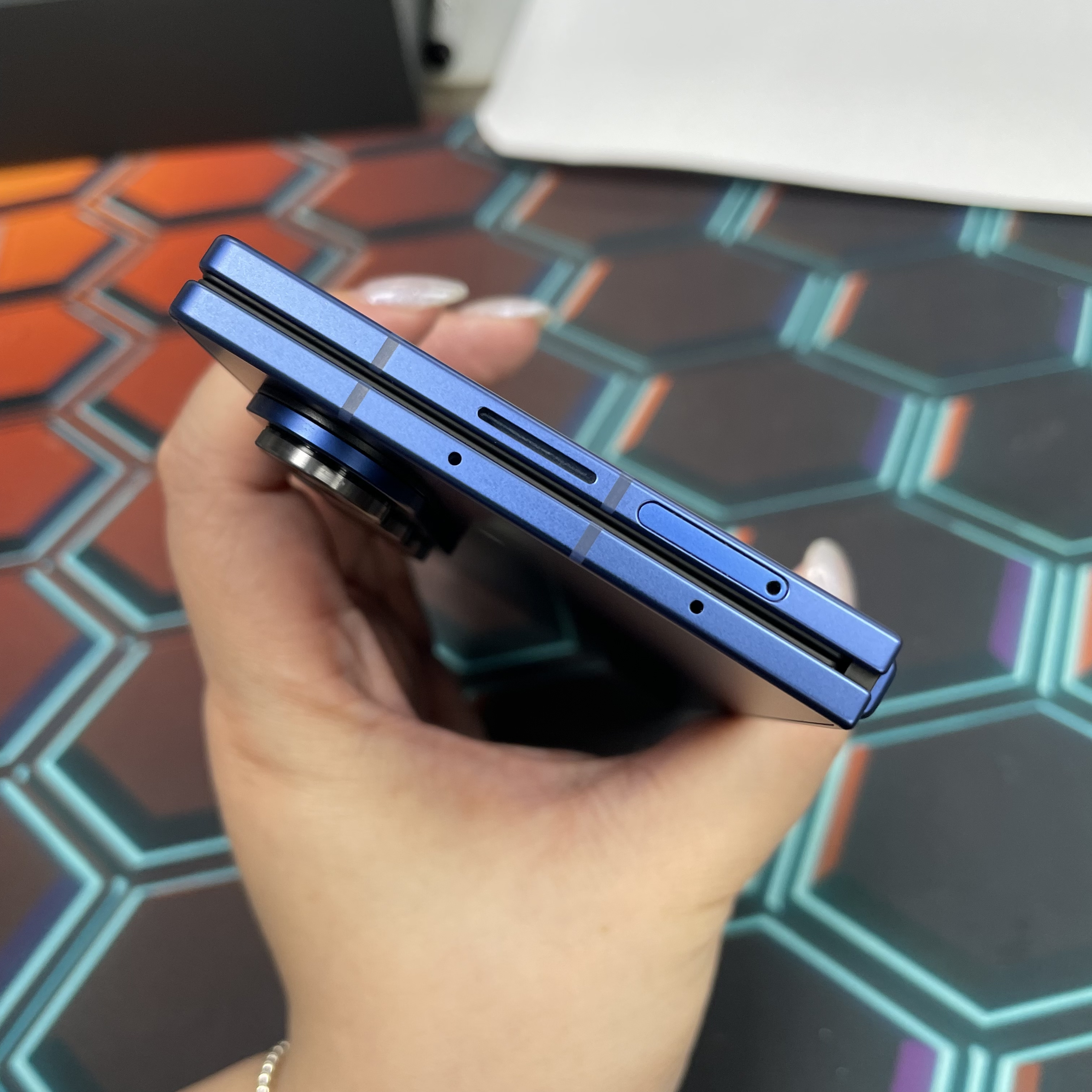 *6896 Galaxy Z Fold 7 完美機 12+256GB 藍色 blue