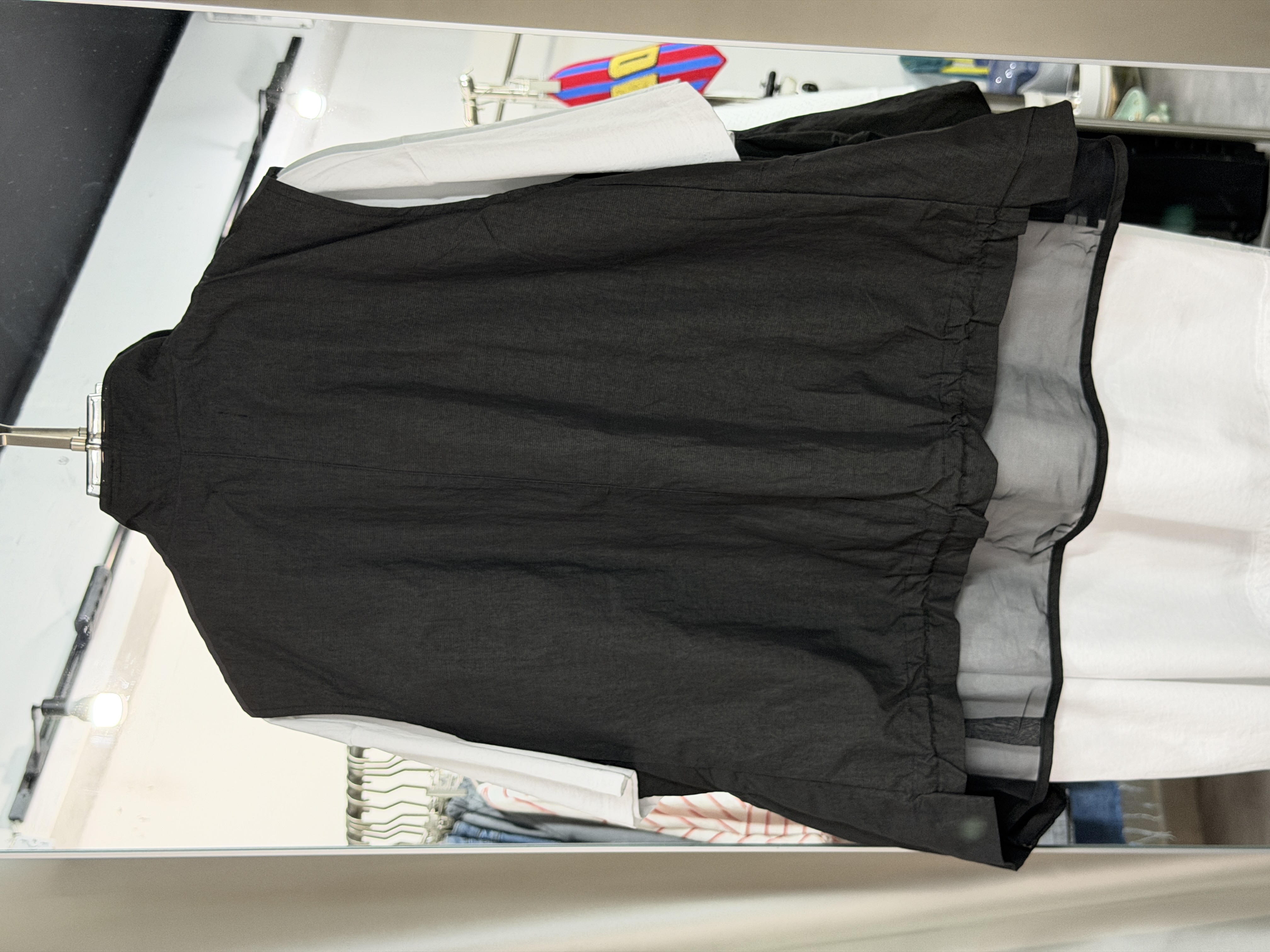 工裝拼接黑色拉鍊馬甲