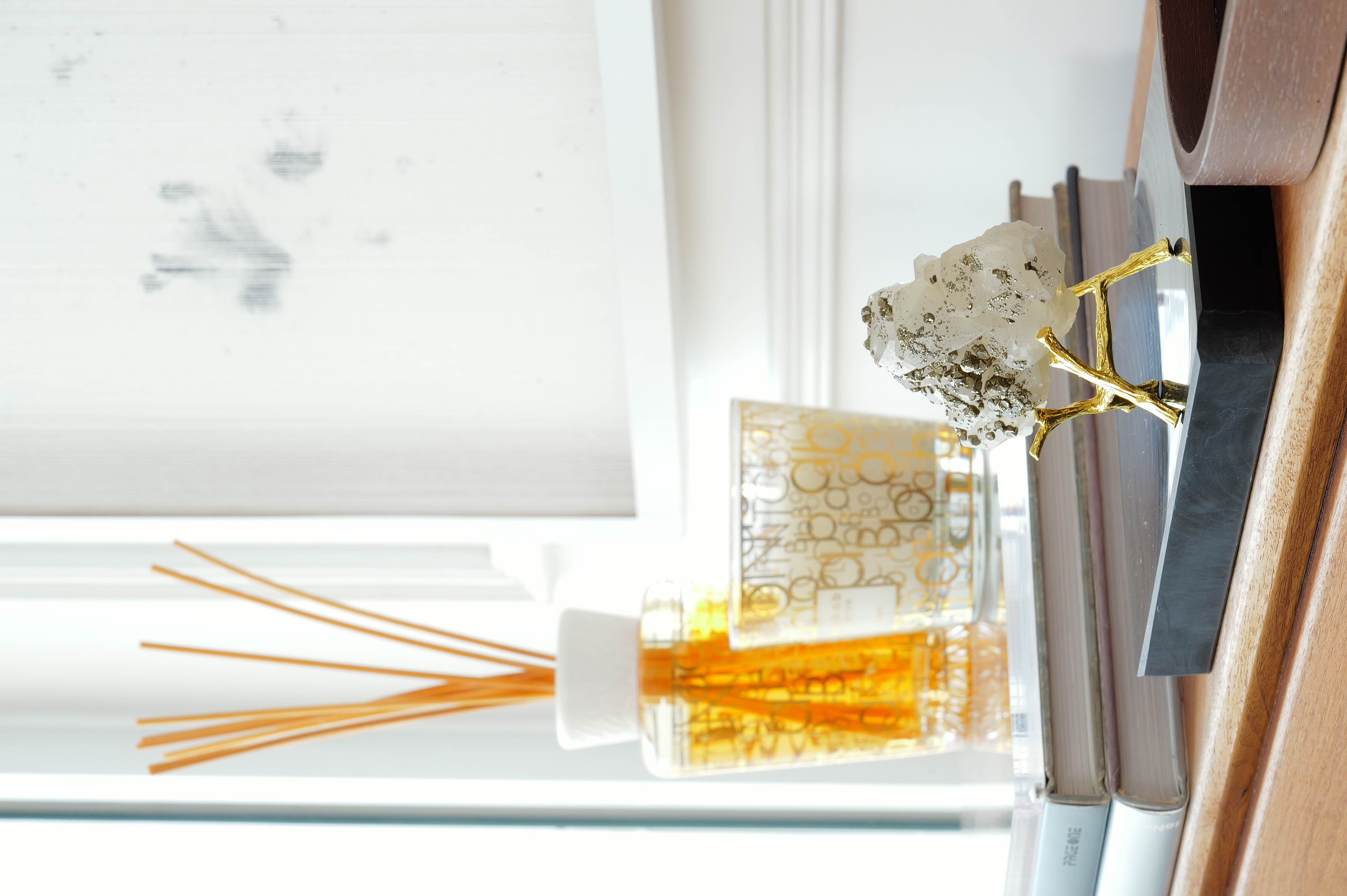 ༒7.9cm黃鐵礦共生 雲朵形方白解石擺件༒ PY.0387C30G1MM-RB5*A19