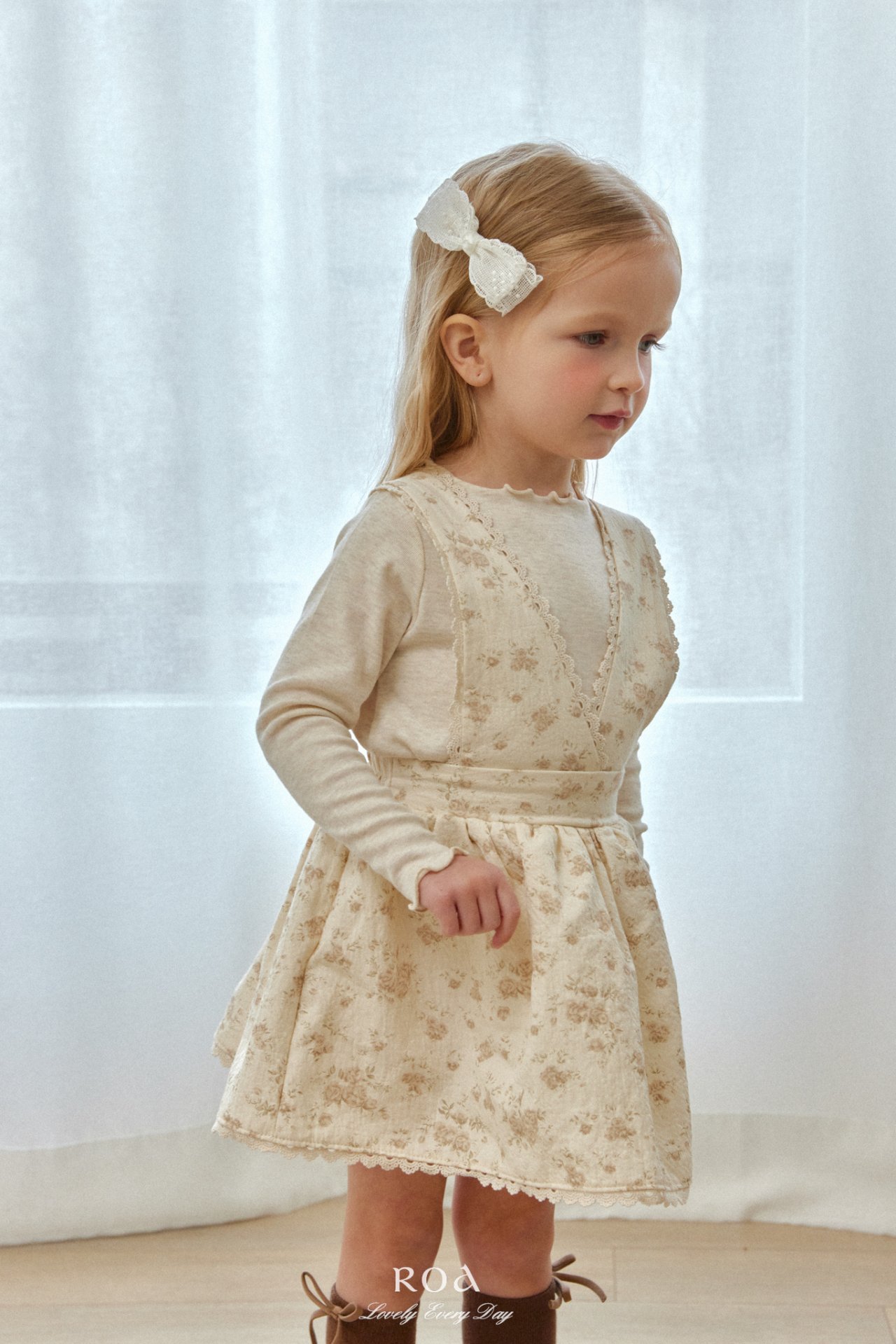 Lace 背心連身裙 (內搭需另配)