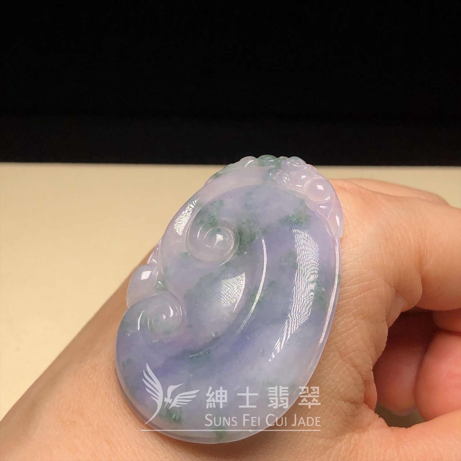 茄紫飄花如意 B08428