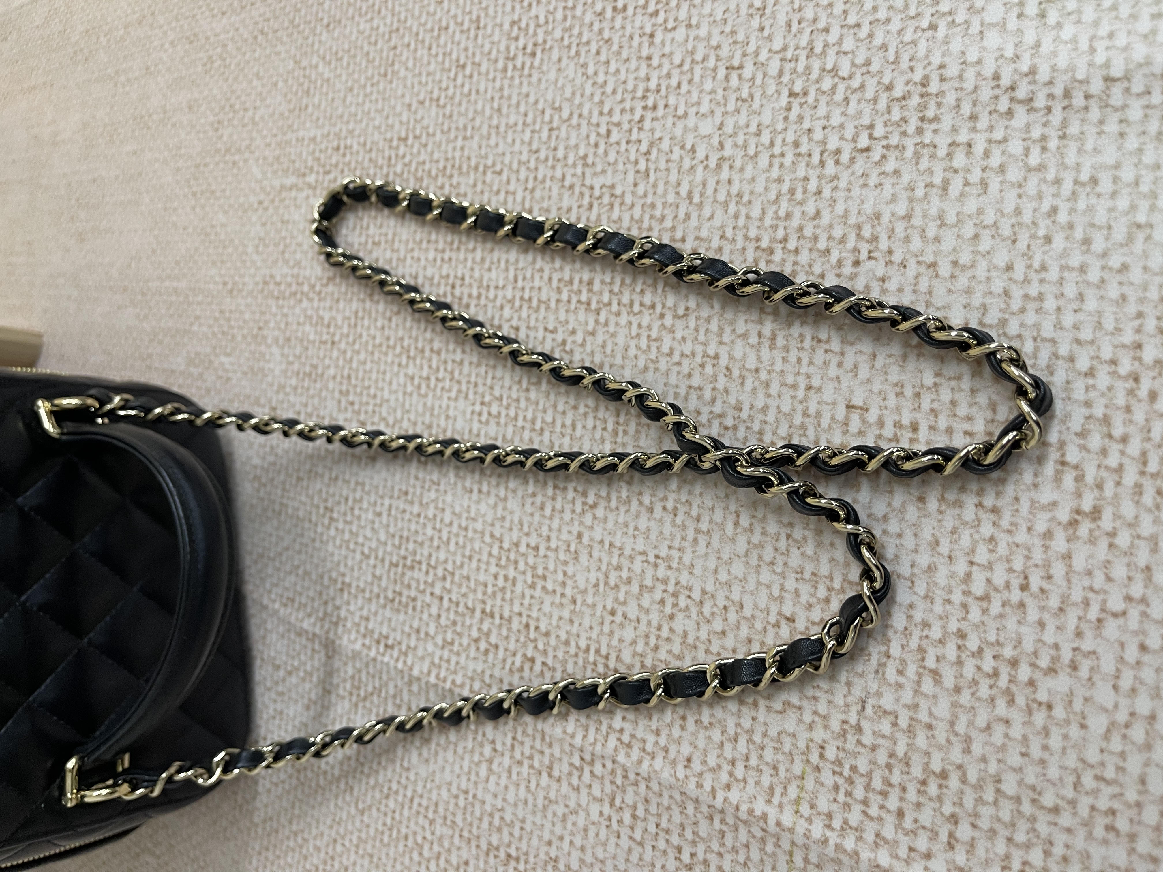 Pre-owned Chanel vanity case / 26NY101