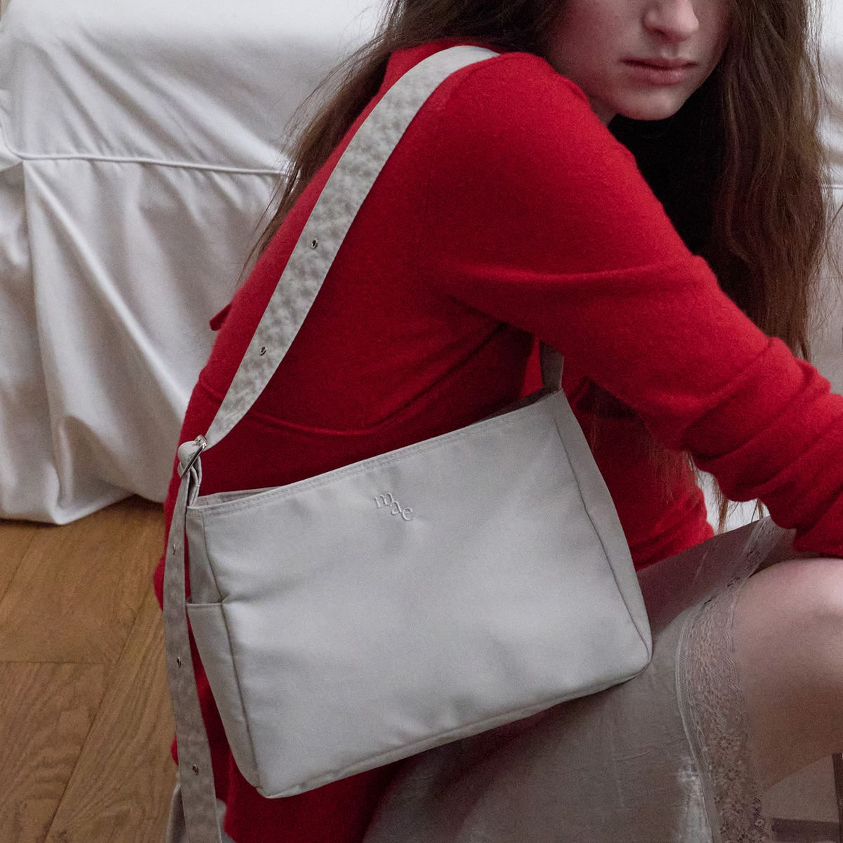 [mucu and ebony] Comfy Mini Cross Bag (4色)