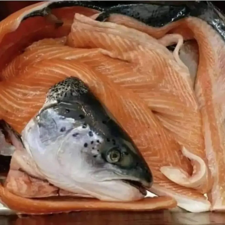 🇳🇴冰鮮挪威原條三文魚 6-7kg/條