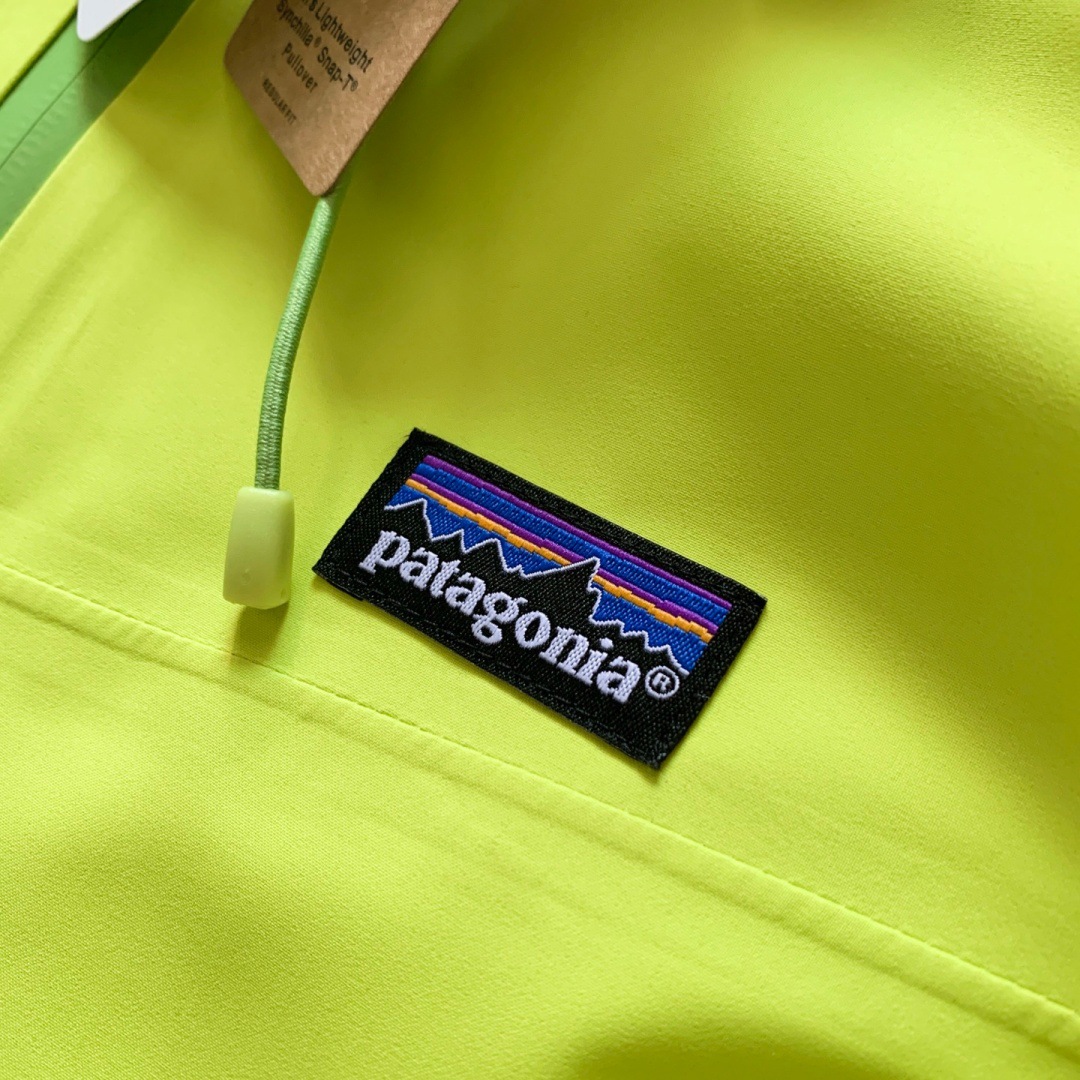 預訂 Pata gonia 單層防水沖鋒衣外套