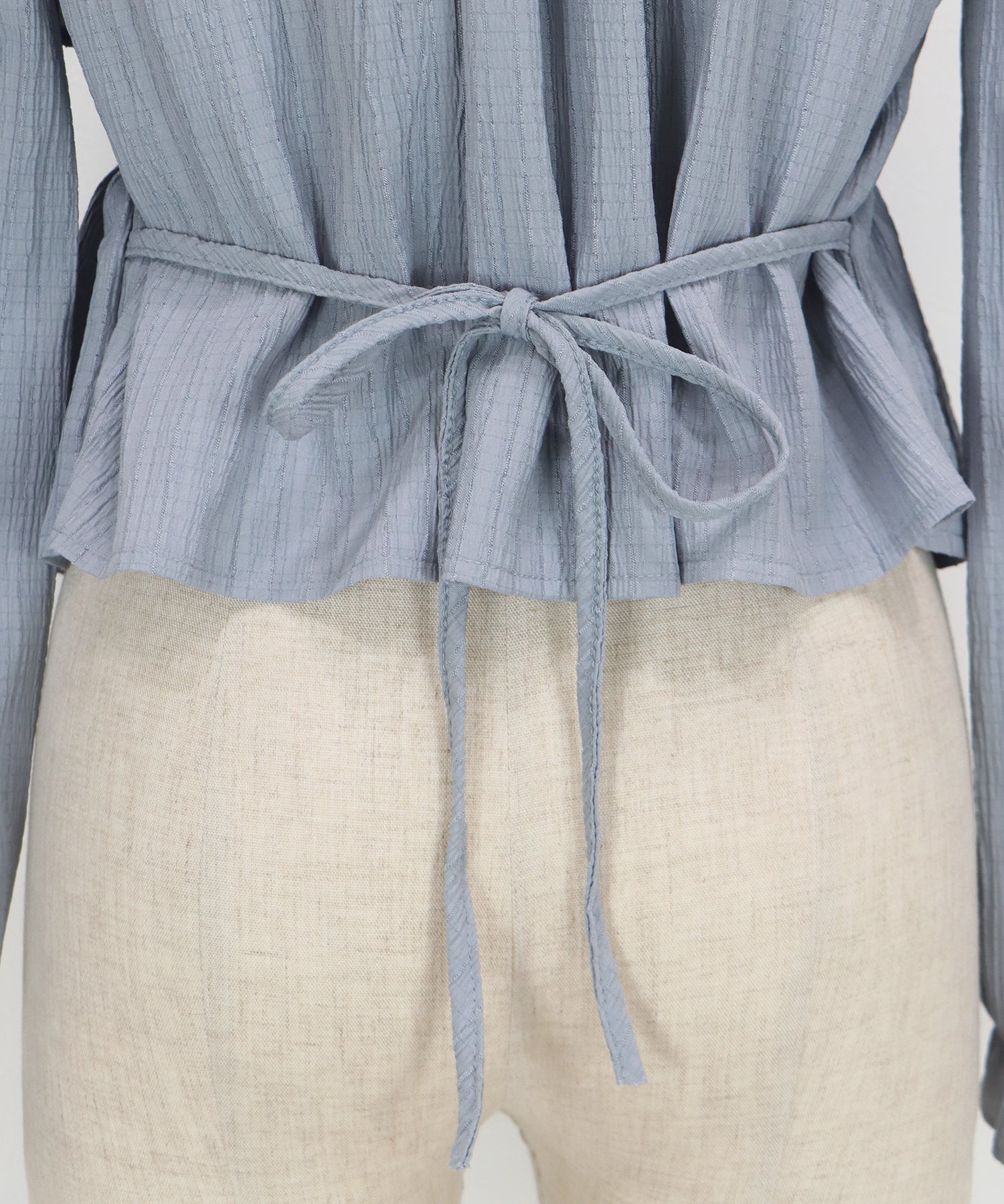 <JP> 後蝴蝶結🎀 小方領 Pearl Ruffles Blouse* 3色入 <預購>