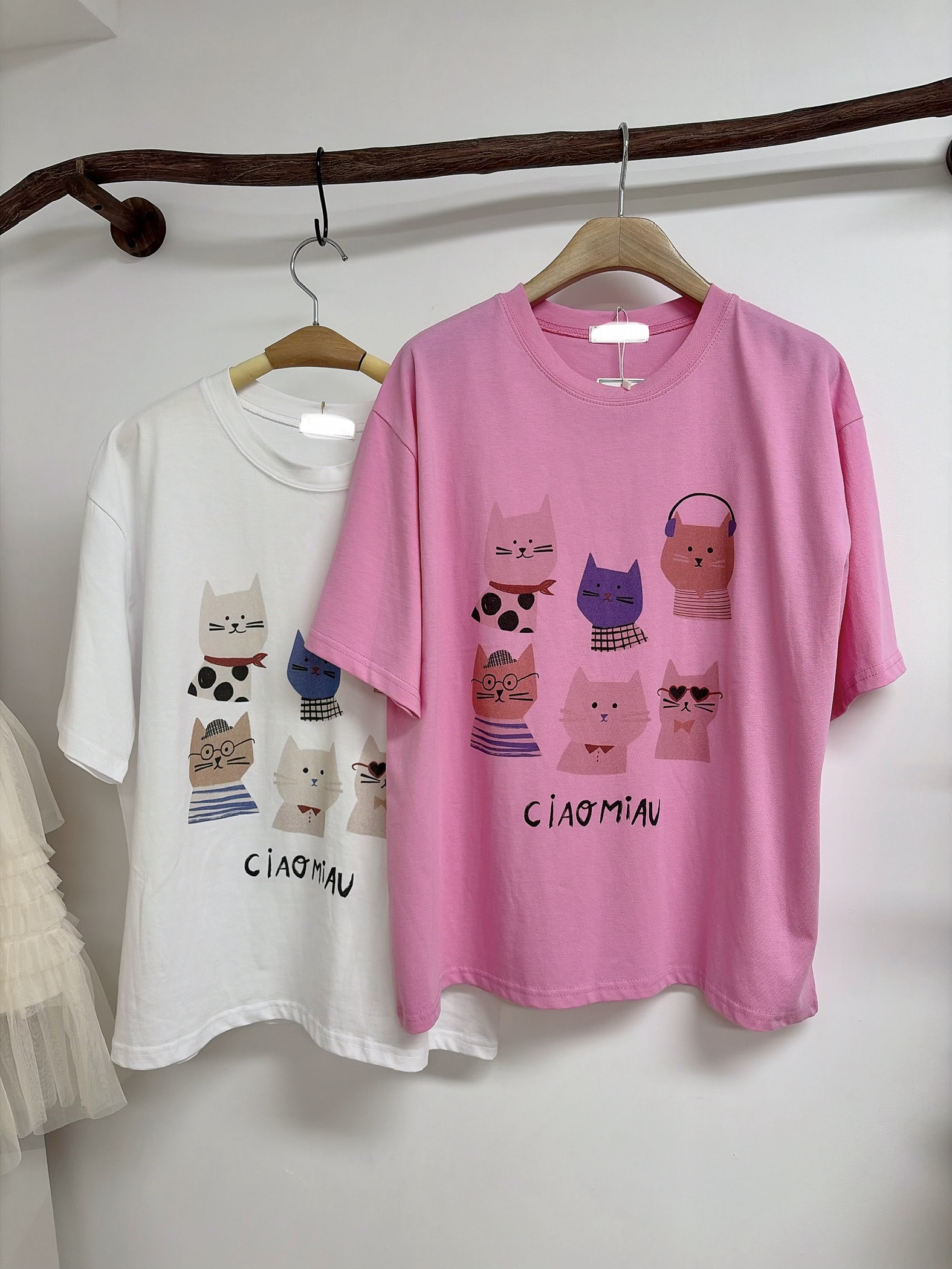 Cat Tee 