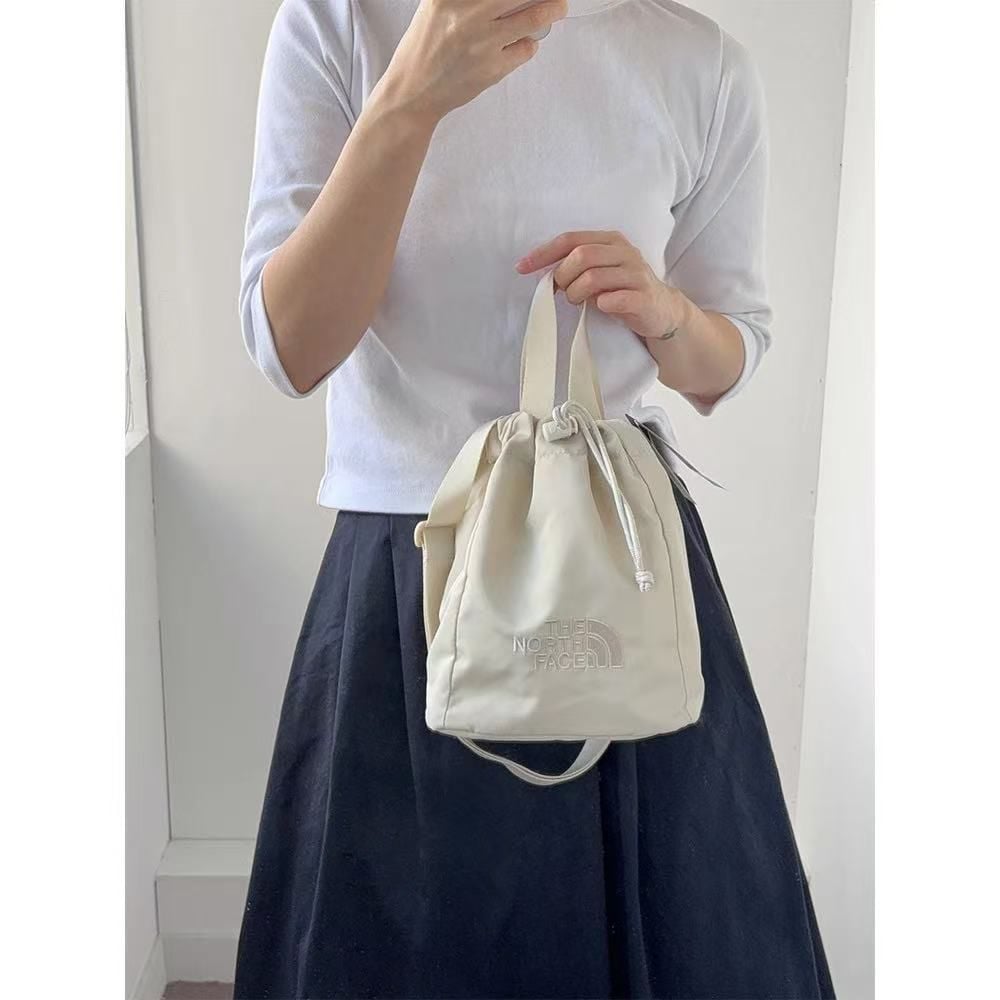 👜✨ 廠單TNF兩用水桶袋。$85隻。2隻起$78隻。The North Face 26SS 2WAY Bucket Bag Mini ✨👜