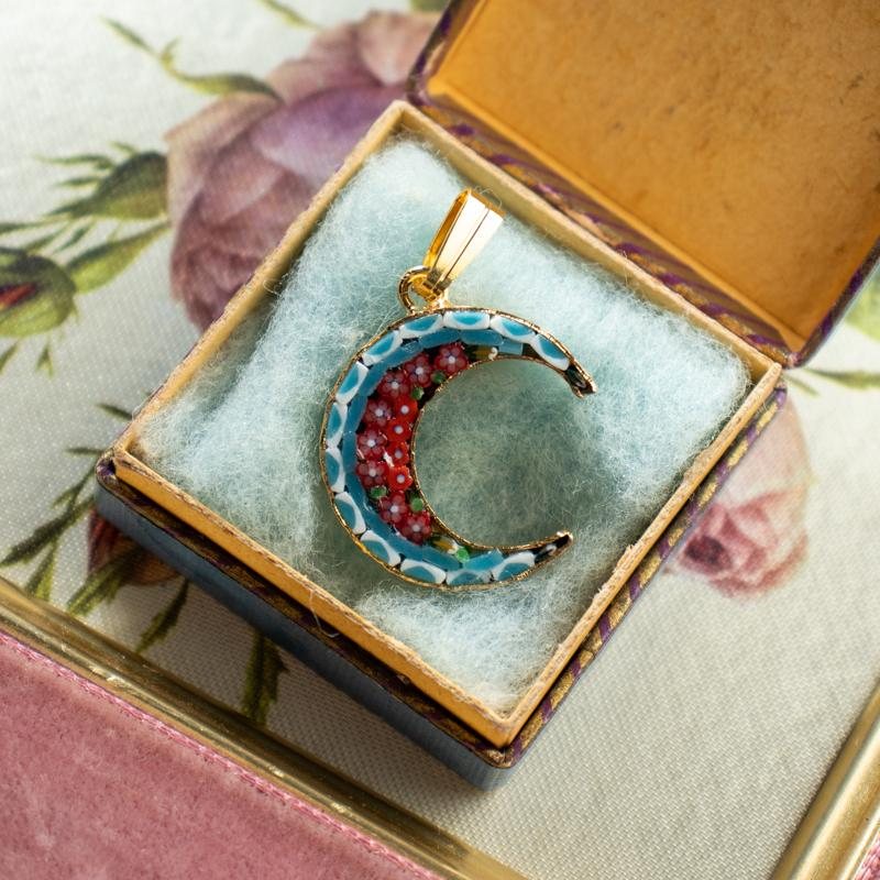 Modern Italian Mosaic Romantic Floral Moon Shape Pendant Necklace(ITMA50)