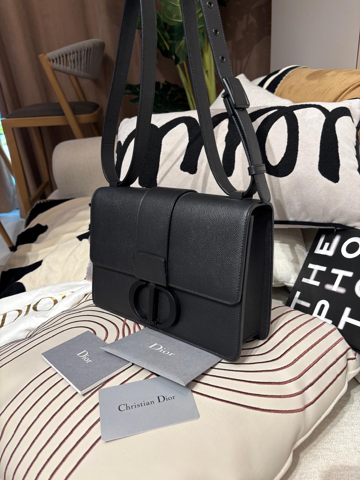 未使用品 Dior 30 Montaigne so black 粒面牛皮 100%Authentic ,未使用品  ✅ certificate ✅塵袋✅BOX