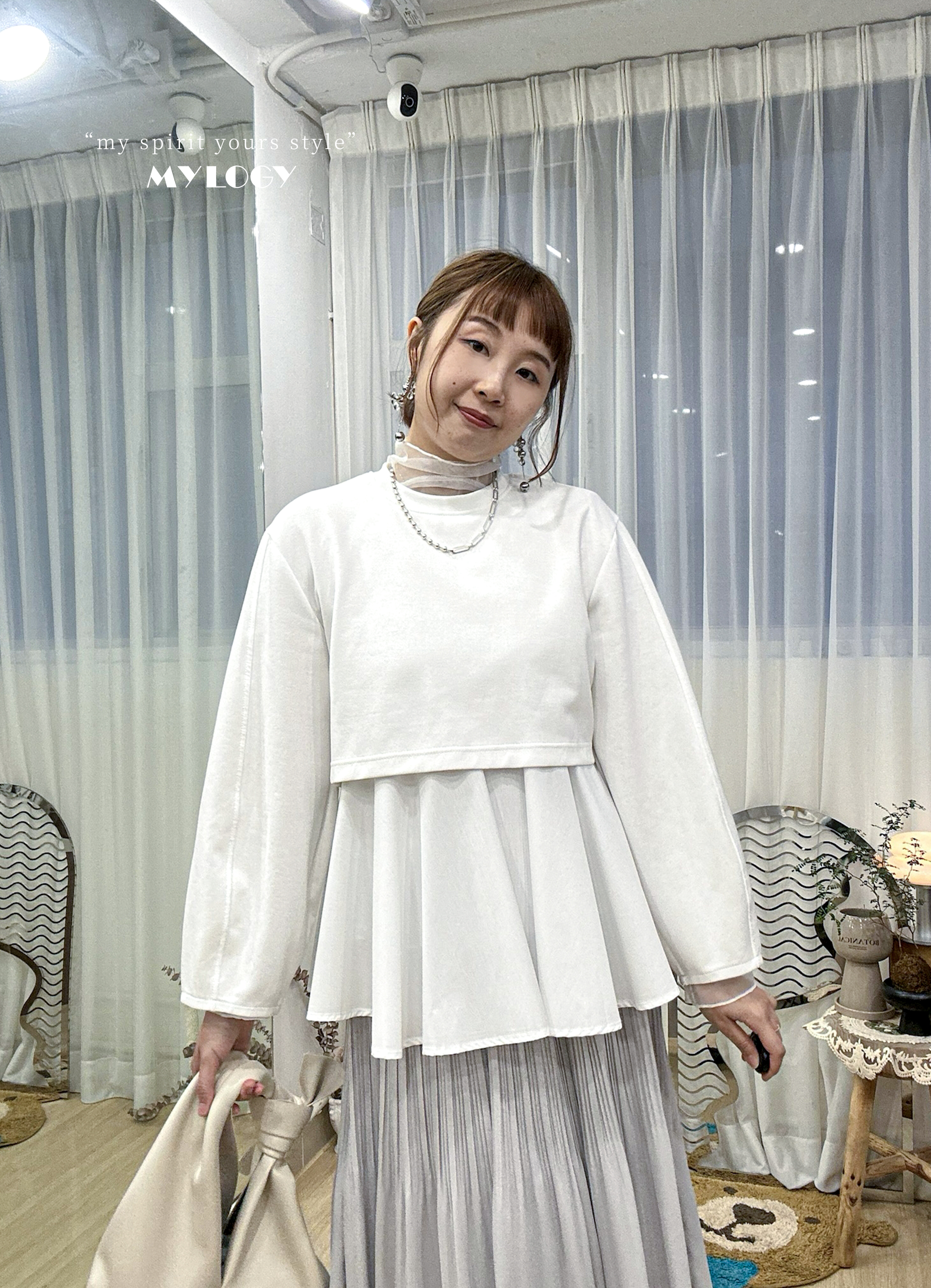 造型輕盈呼吸術～高領薄紗裙擺罩衫 NK0002