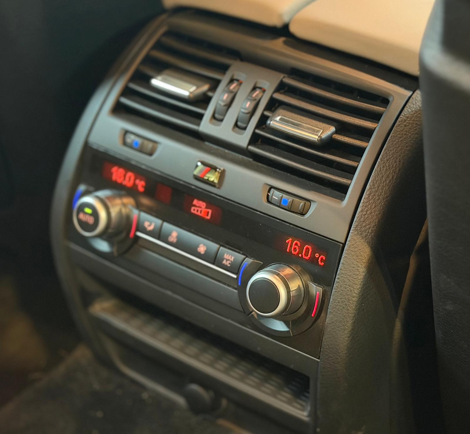 B.M.W. M5 Saloon (F10) 2012