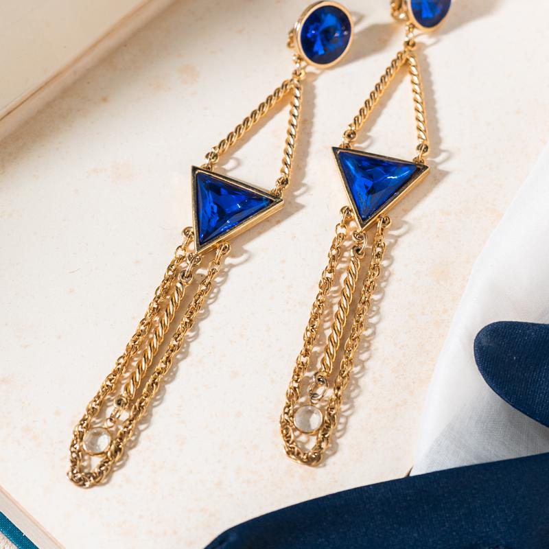1980s Light-weight Plastic Statement Long Clip Earrings (CD103)