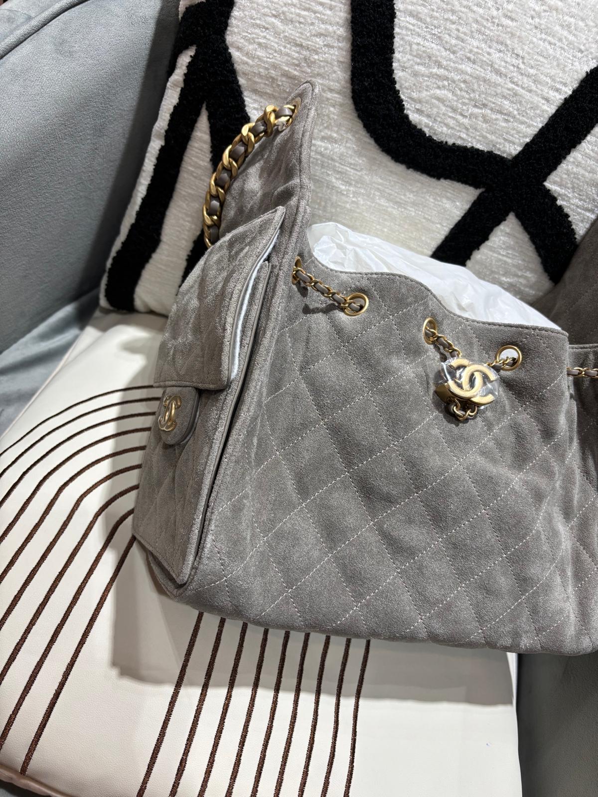  全新Chanel 25 small AS5293 suede calfskin 100%Authentic,全新未使用品 ✅ 芯片✅dust bag✅box