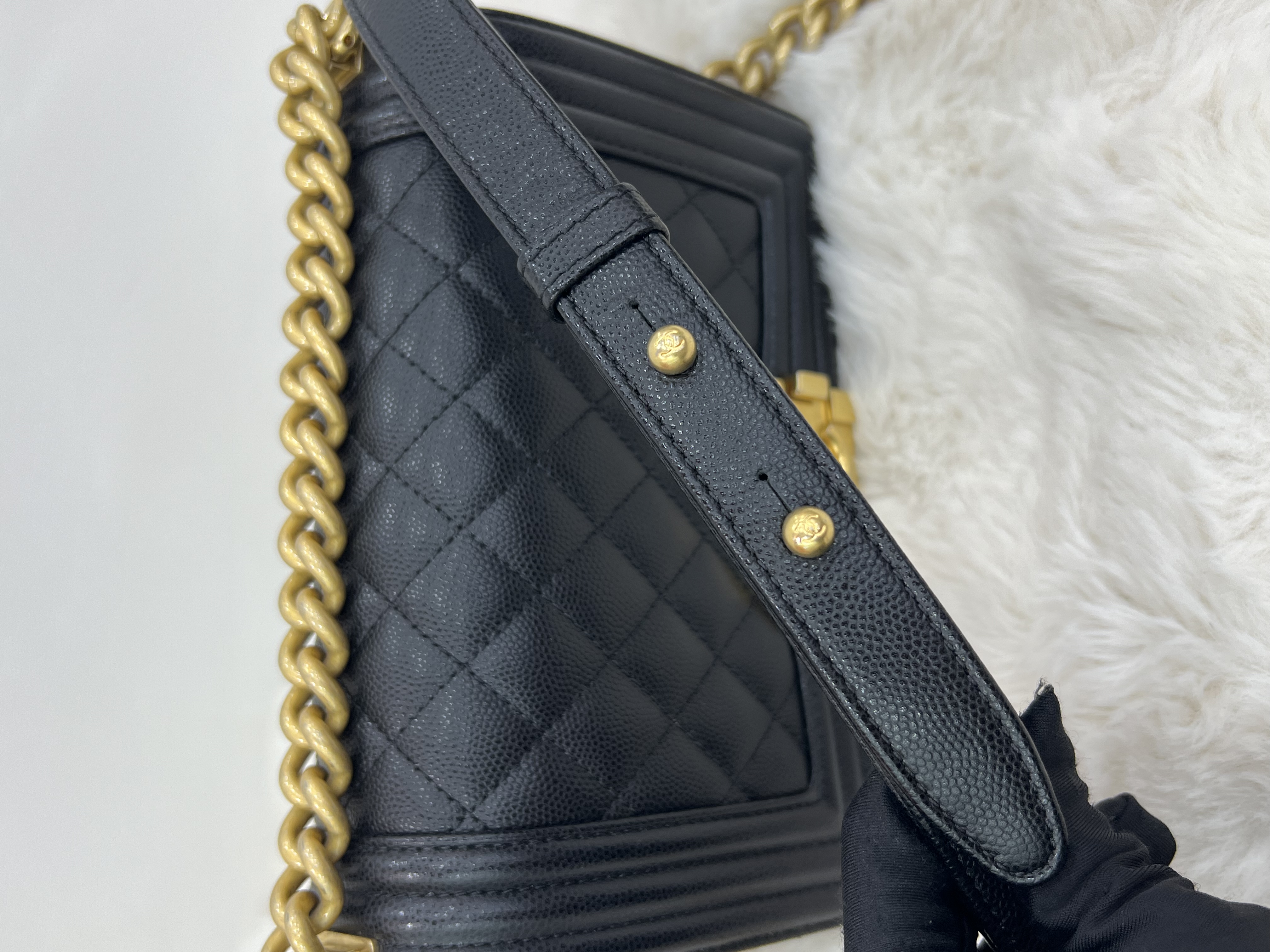 Pre-owned Chanel Boy / Product Code: 080811