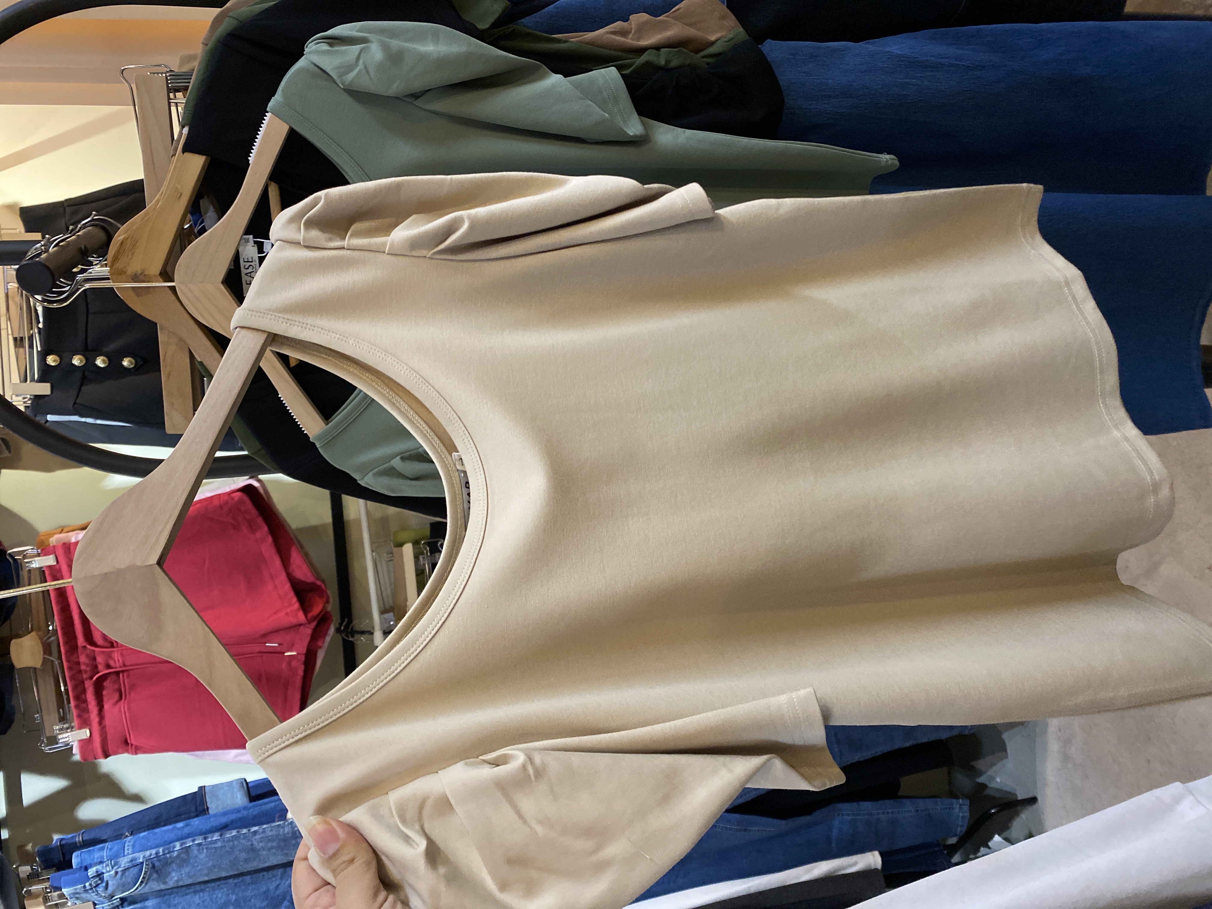 ✨4586号-大圆领立肩冰凉上衣