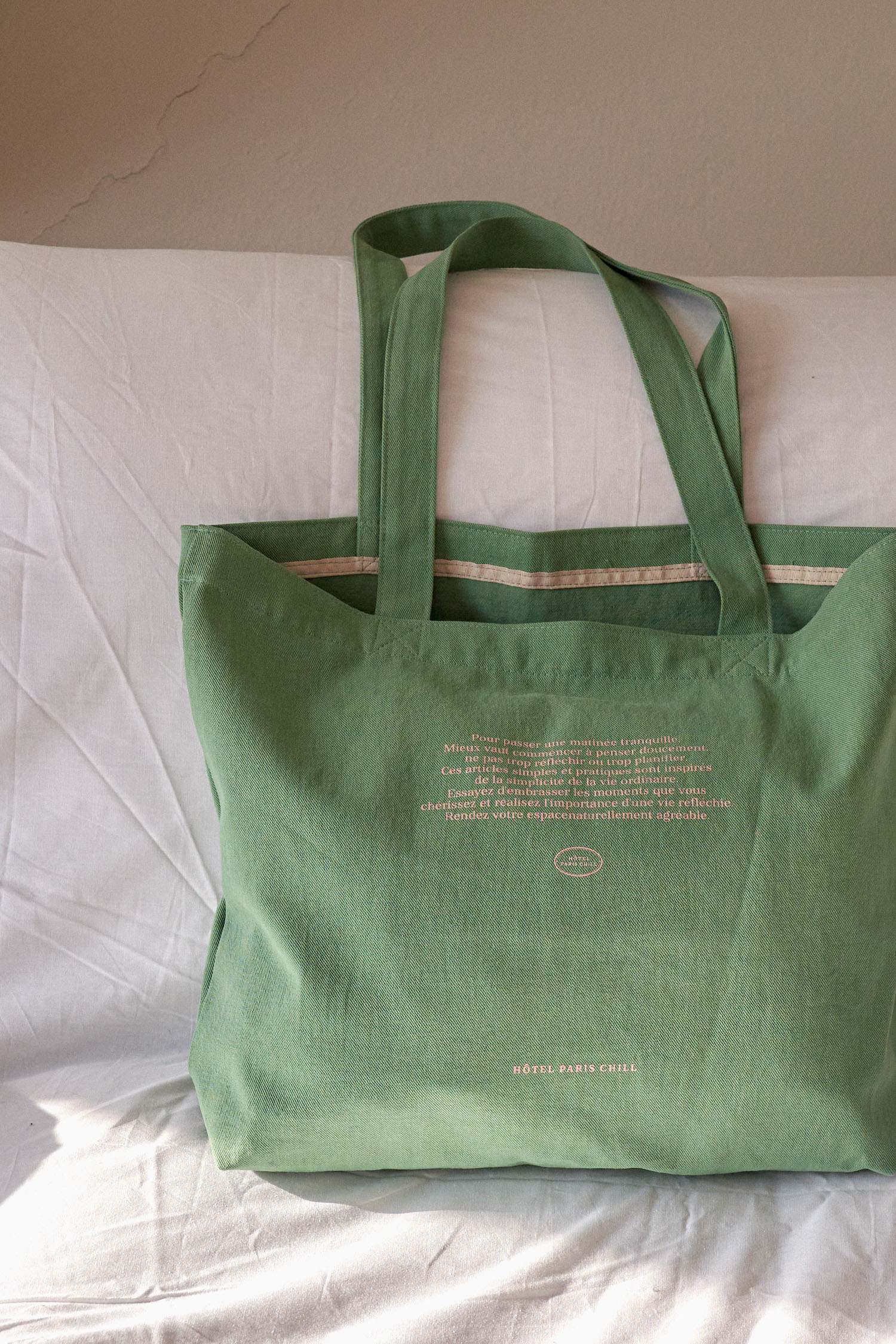 HÔTEL 827 Paris Chill Bag (Mossy Tree)