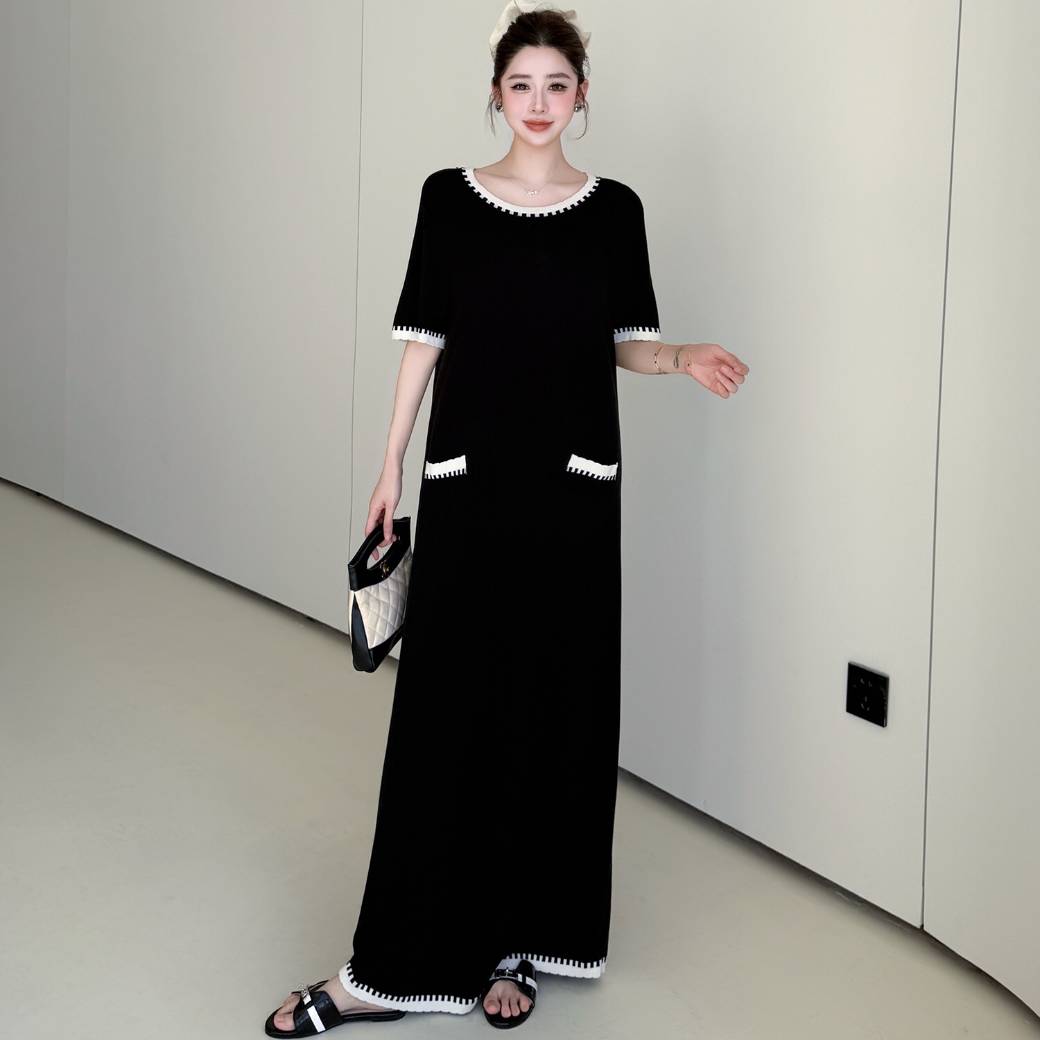 B241(61006) 法式小香风撞色波浪纹花边领与假口袋边黑针织连身裙