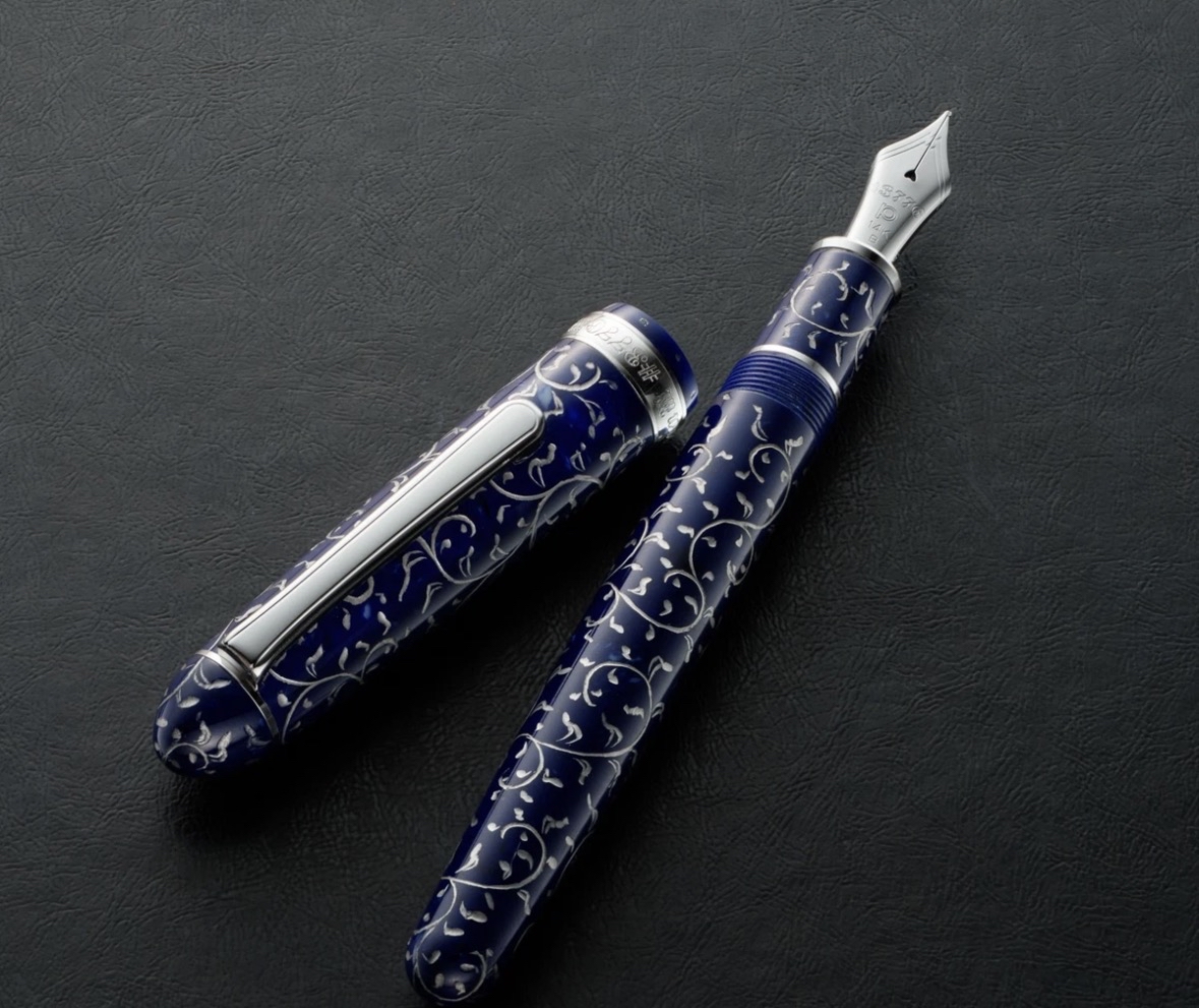 Platinum #3776 Century "Chinkin Karakusa" Blue Celluloid fountain pen