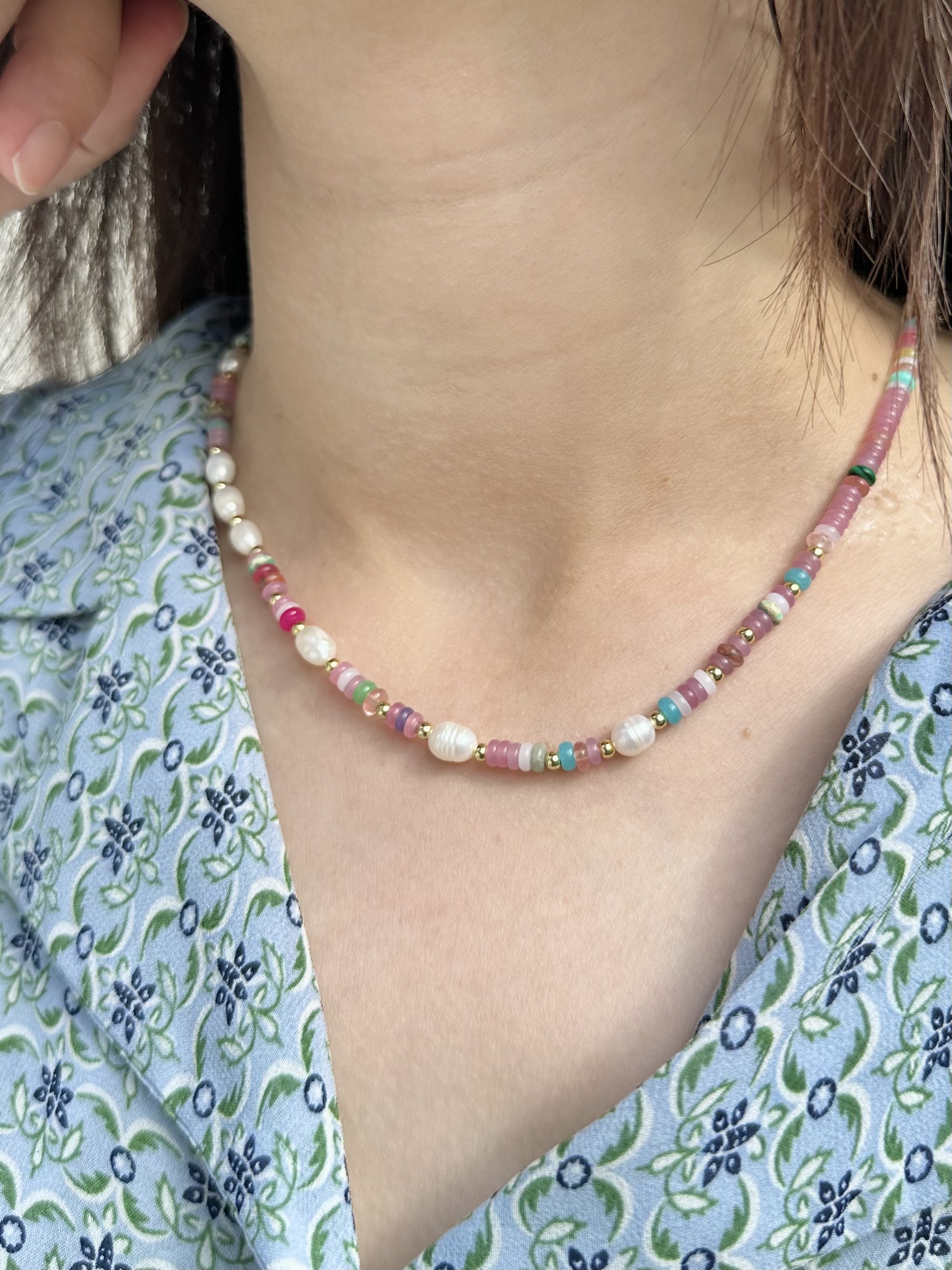 Pink stone stainless necklace