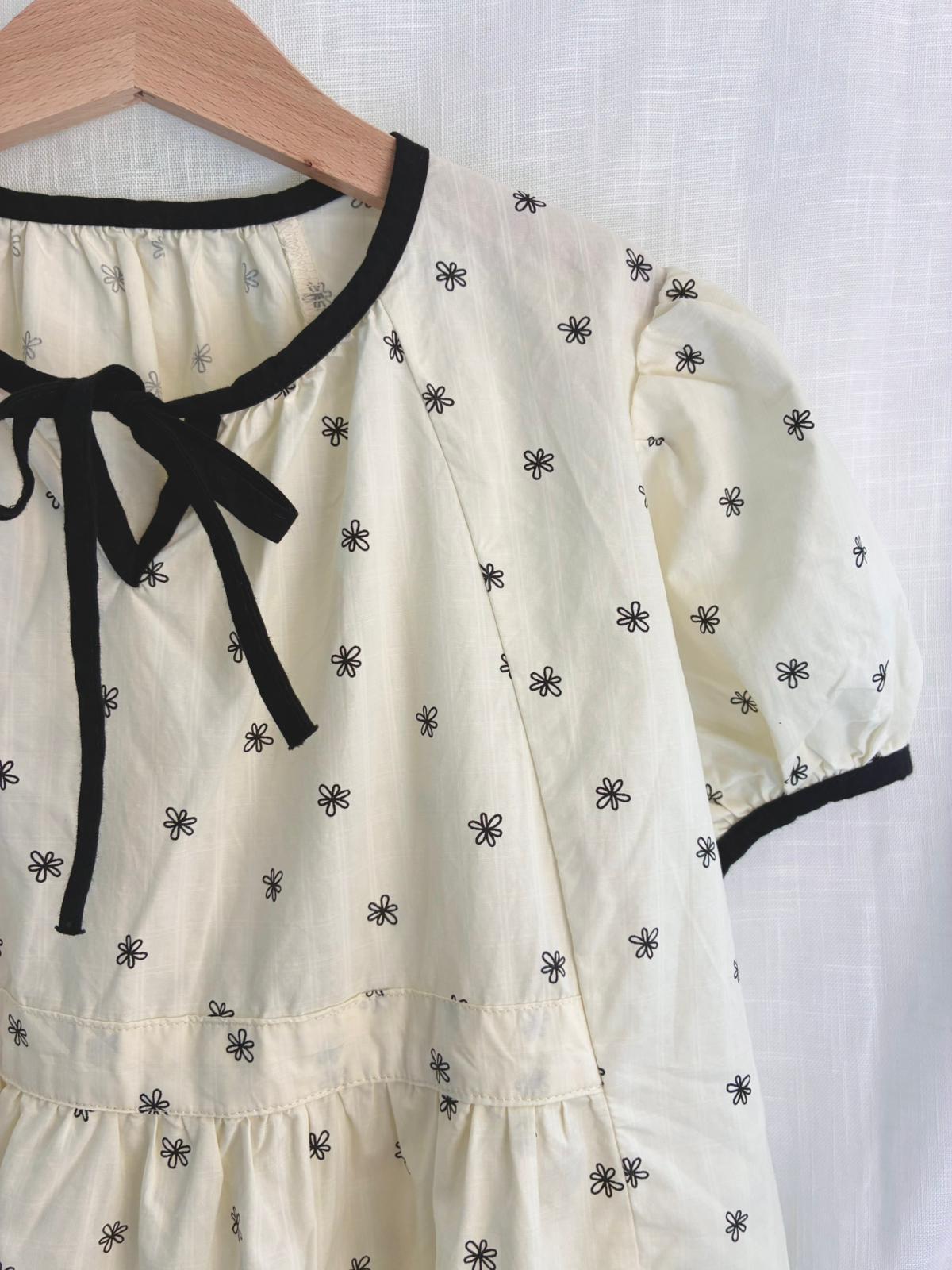 撞色领碎花娃娃衫YX25170