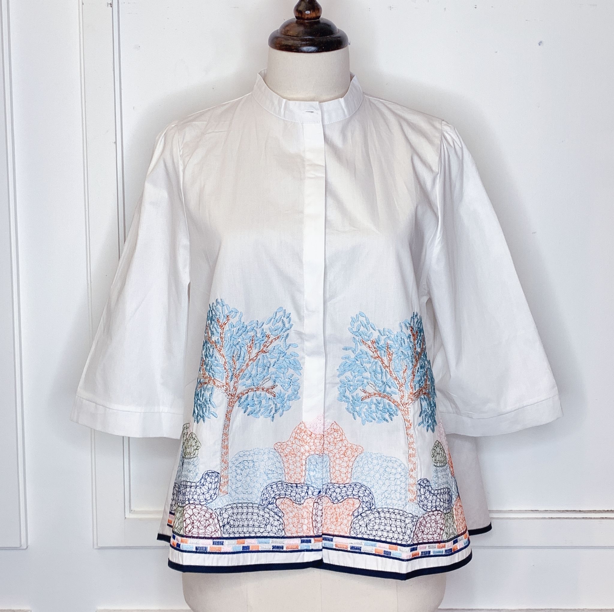 [訂購] A43 手工刺繡衫