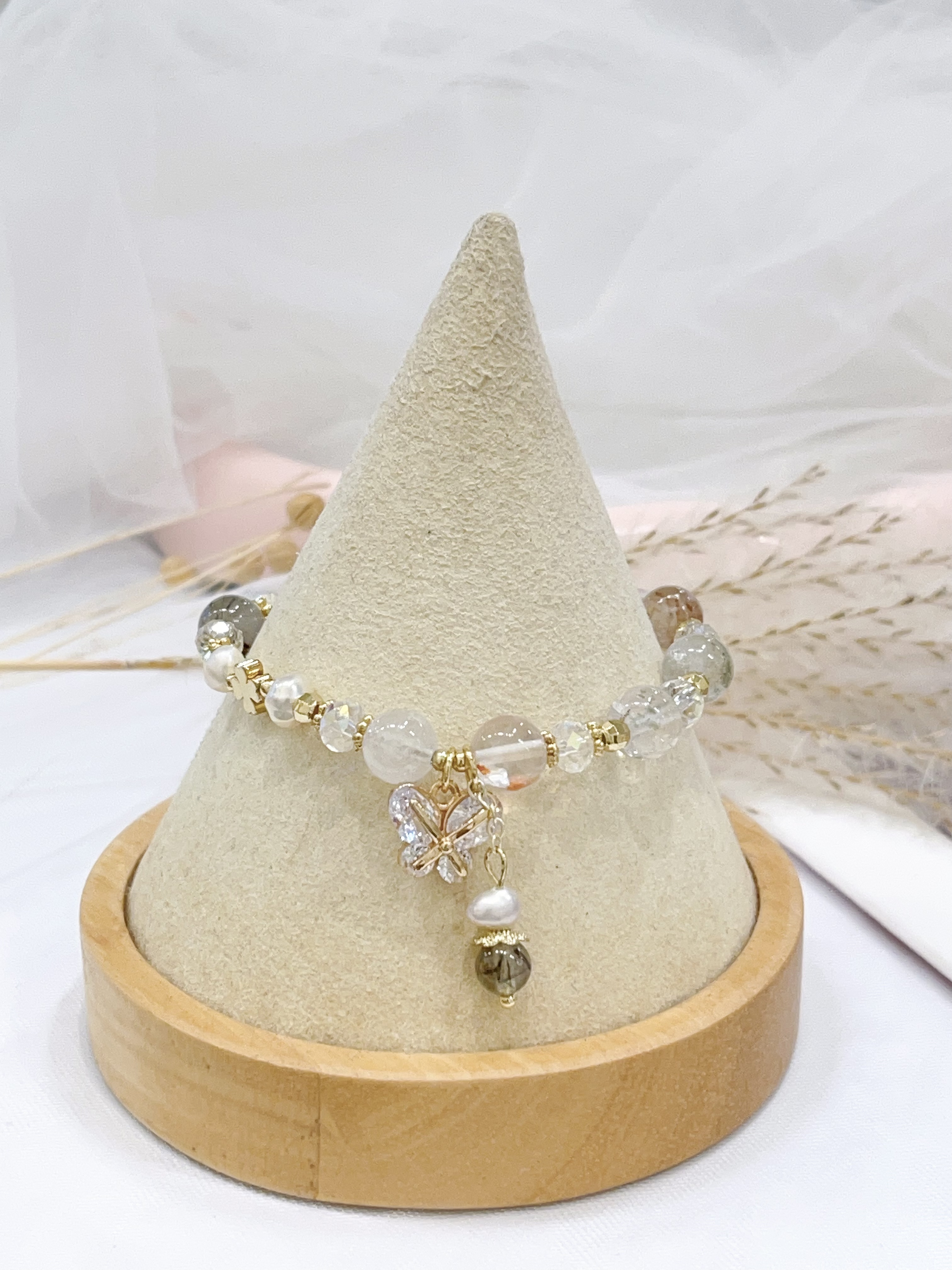 🦋 彩发晶多宝 × 蝴蝶吊饰手串 Multicolor Rutilated Quartz & Butterfly Charm | 8mm