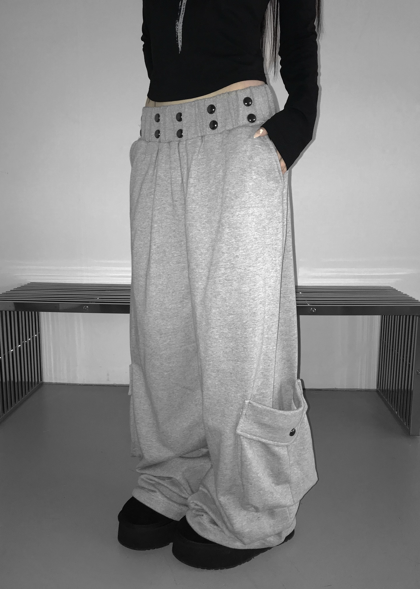 Nova Snap Wide-Leg Cargo Pants