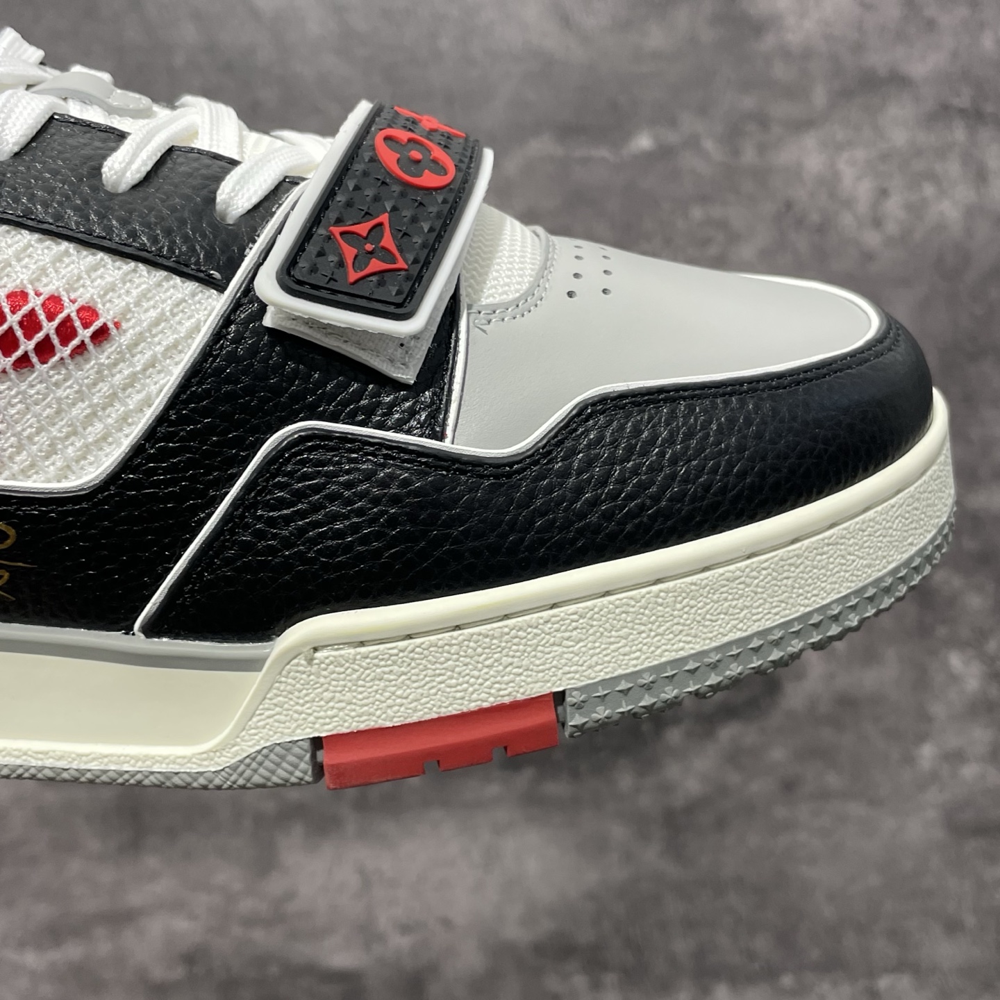 Louis Vuitton LV Trainer