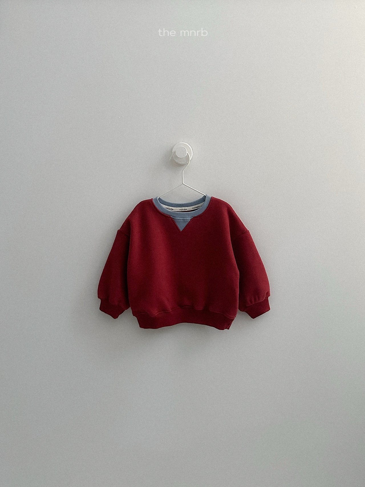 Mnirobe | Two-Tone Sweatshirt