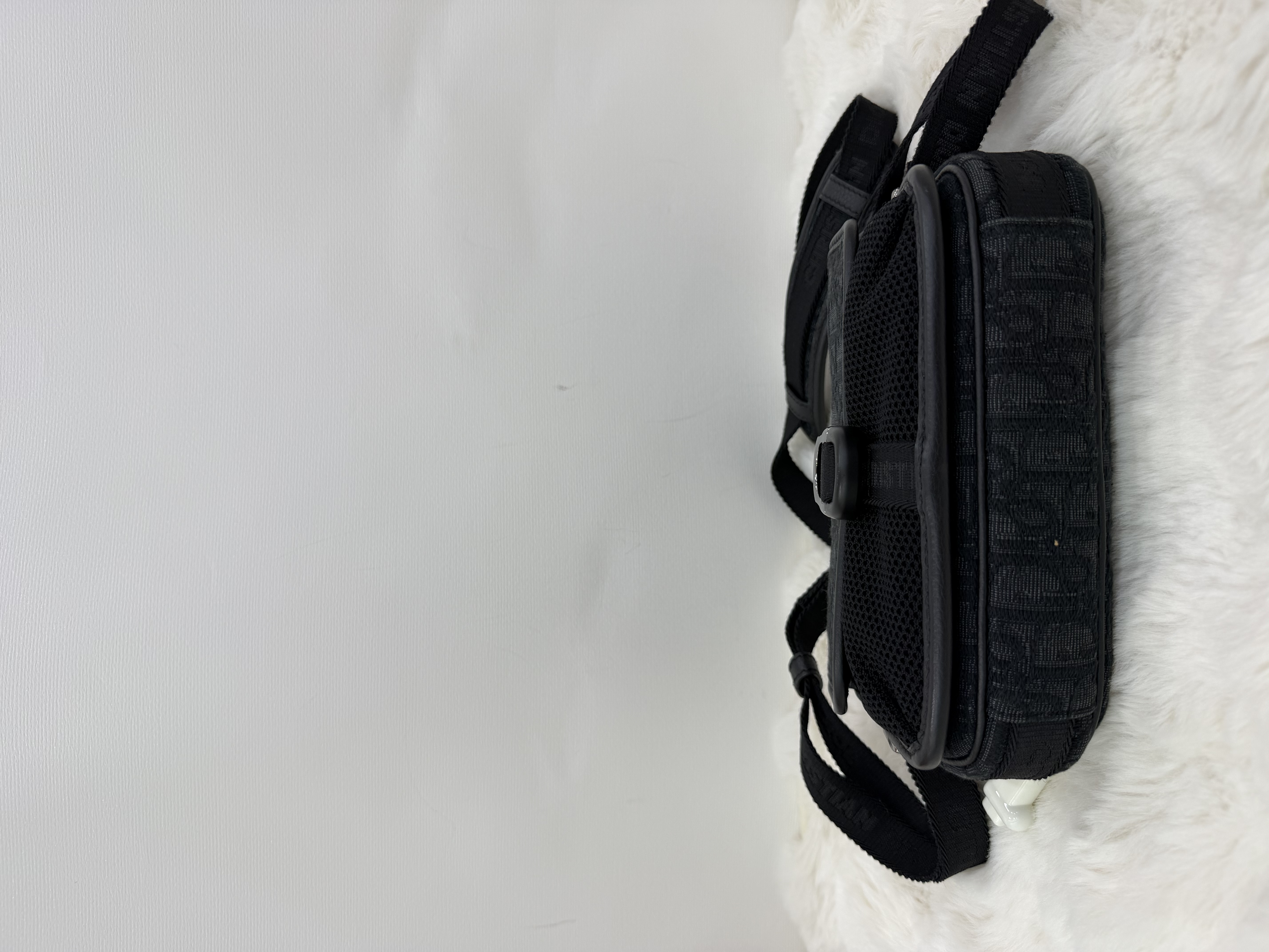 直播貨品 |  [1個-$100 2個-$300］C4