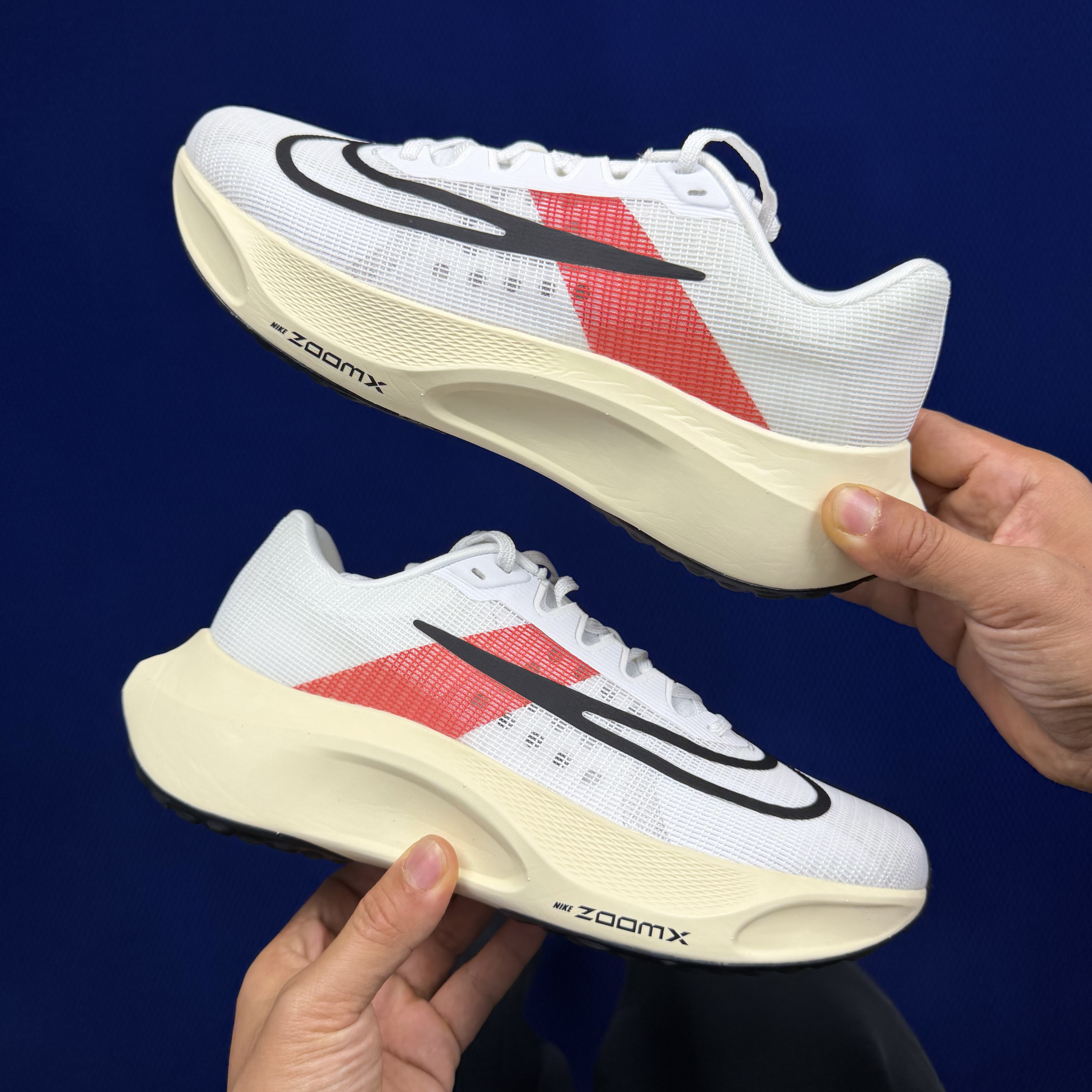 Nike Zoom Fly 5 FD6562-100