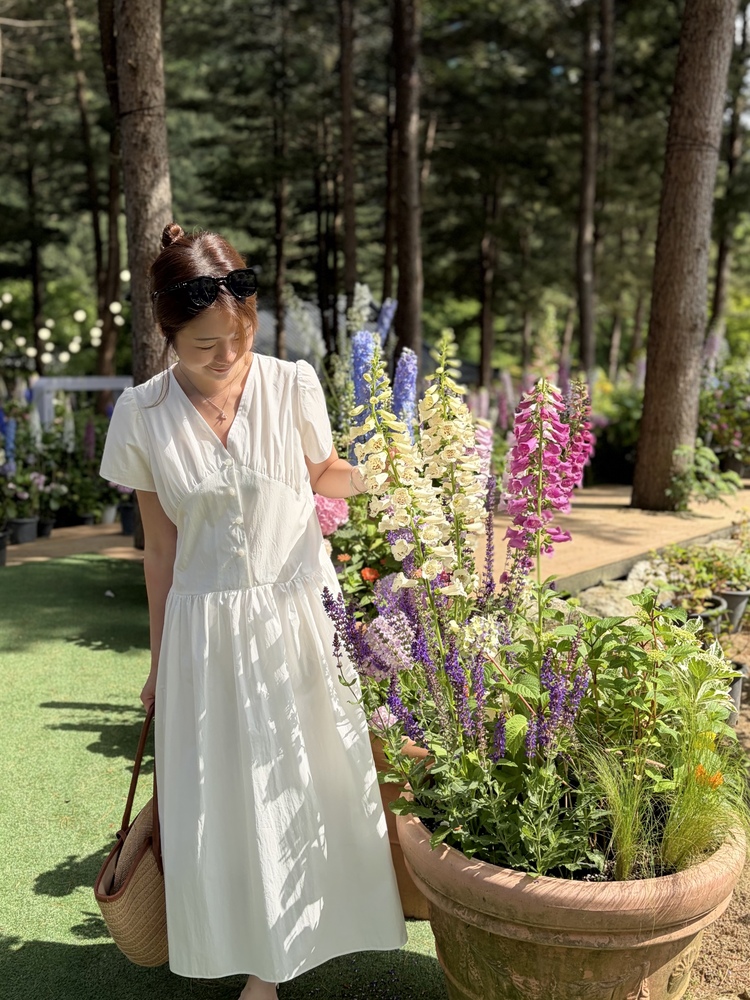 Airy Button Front Long Dress (White)
