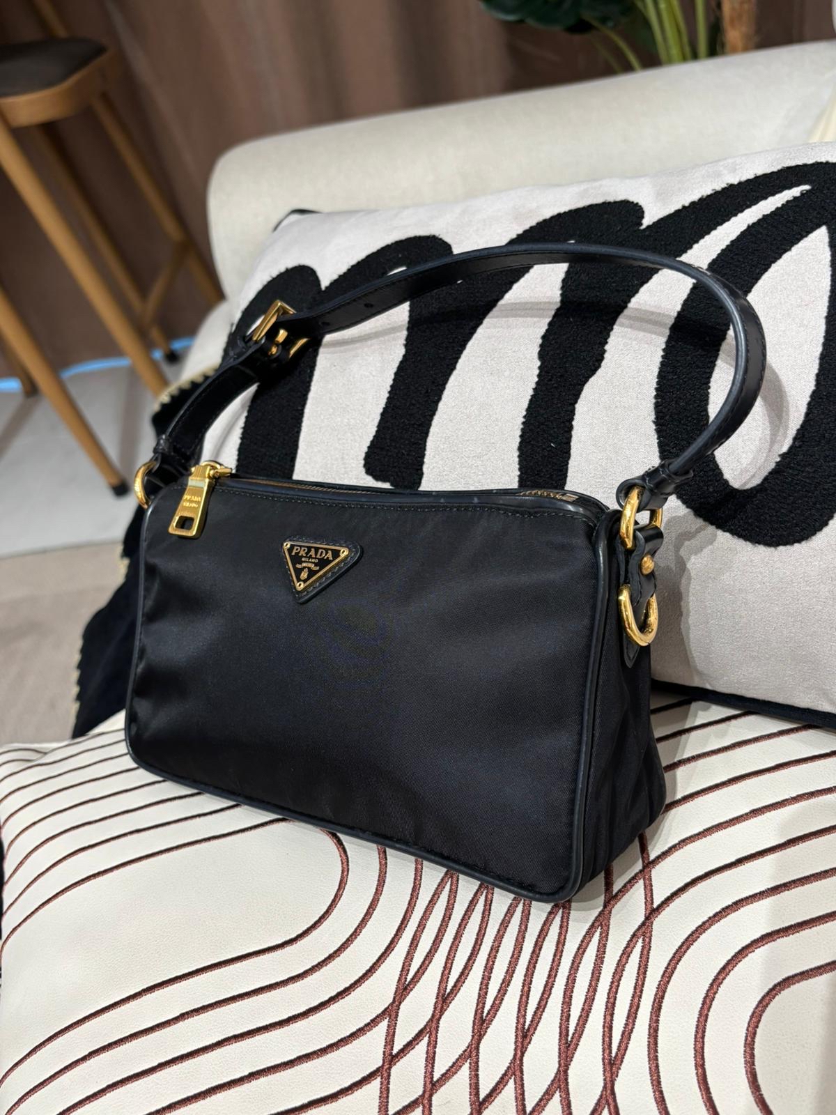 Prada nylon hobo Bag 100%Authentic, 98%new