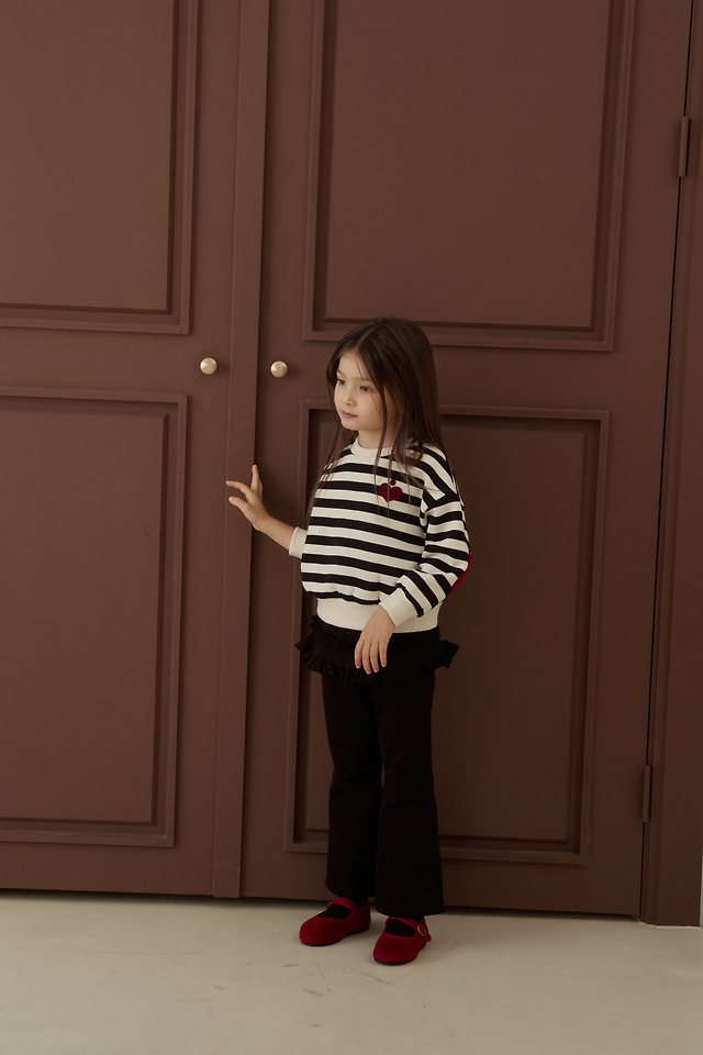 Momoann | Patch Sweatshirt (Black Stripe) with Mom