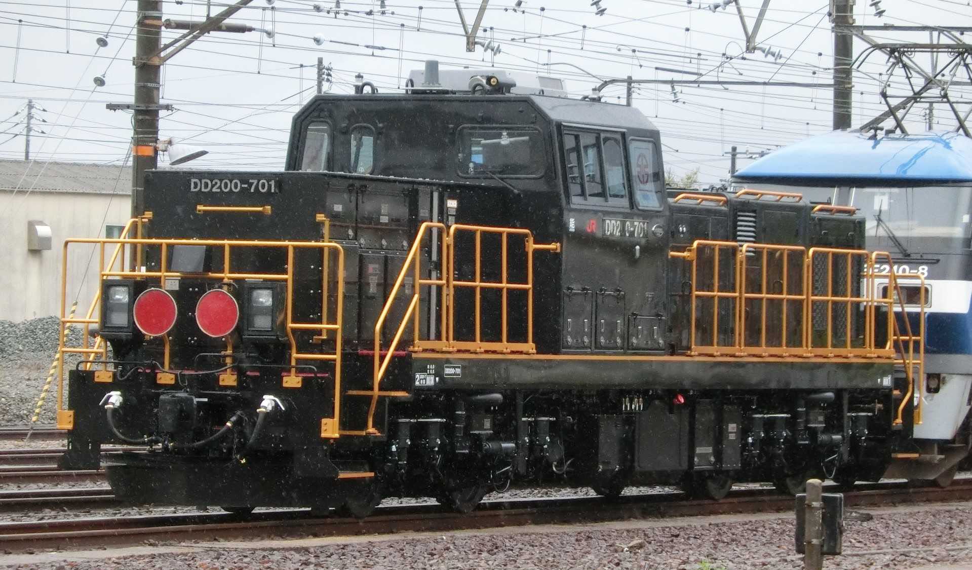 Tomix N JR DD200-700形ディーゼル機関車