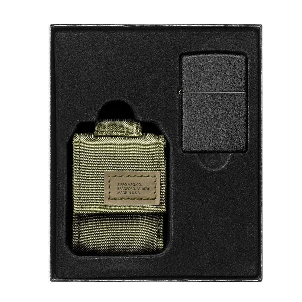 美國製造 | Zippo指定經銷商 Zippo 49400 軍綠色莫勒皮套 + 236黑裂漆(素面)防風打火機套裝組 Army Green Moeller Leather Case + 236 Black Crack Paint Set