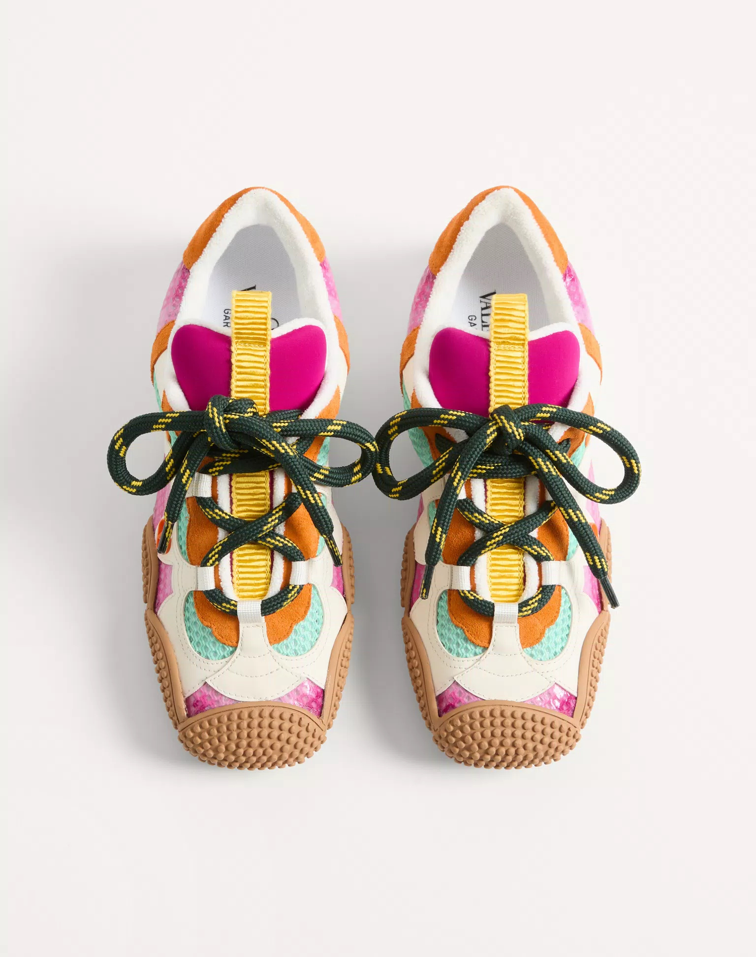 限時優惠✨新款🆕訂貨🍒Valentino Amphibia Sneaker  Size 37/38/39/40