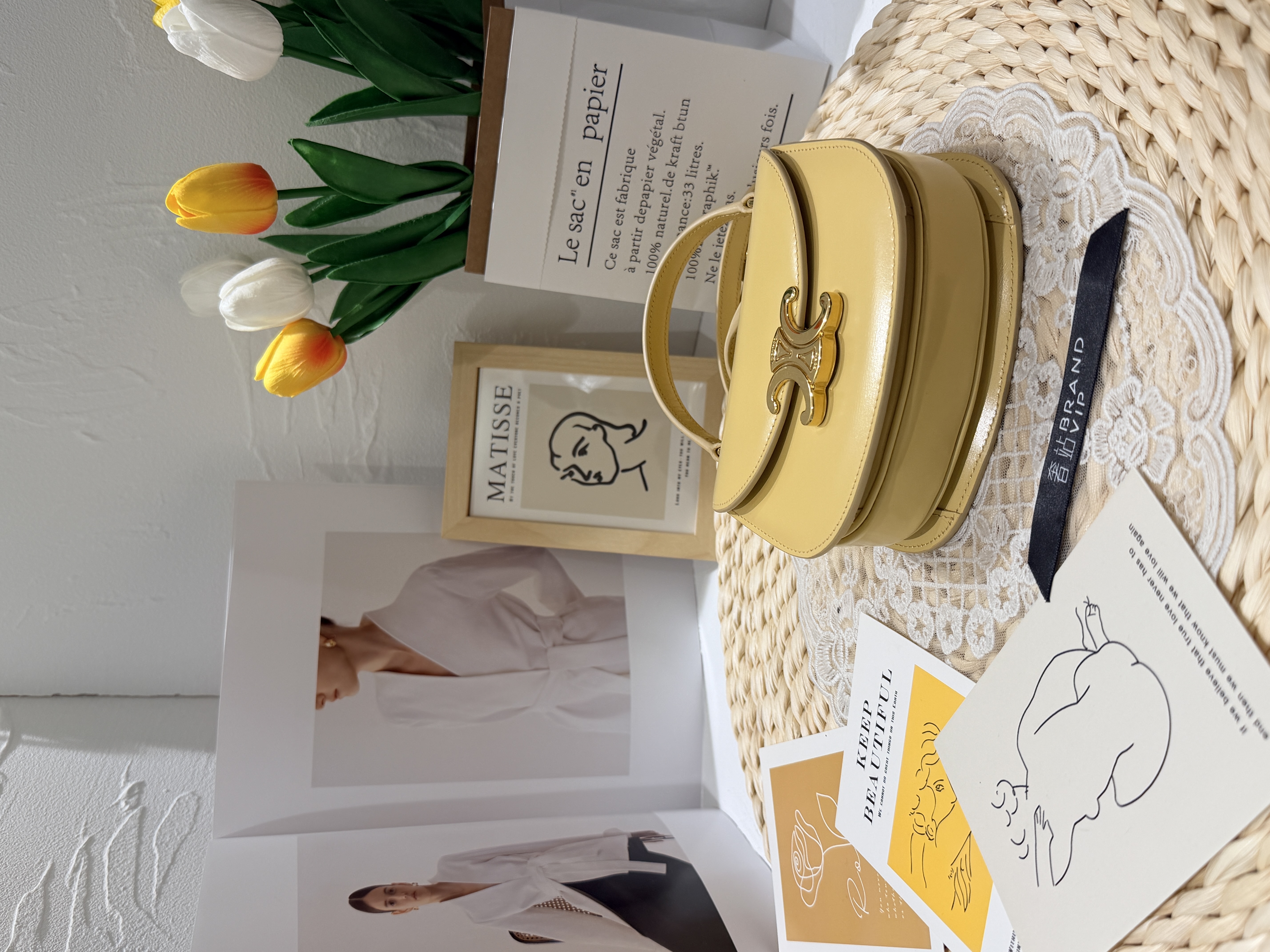 Celine Mini Besace Clea