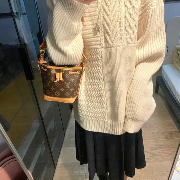 LV 🤍PRE OWNED Nano Noé 小水桶包 晶片款 全套有單🤎